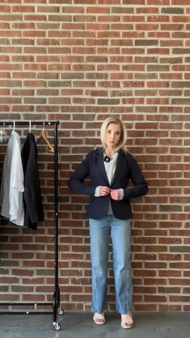 Blazer sweatshirt and designer jeans ootd live! 

#LTKootd #LTKPetite #LTKgrwm