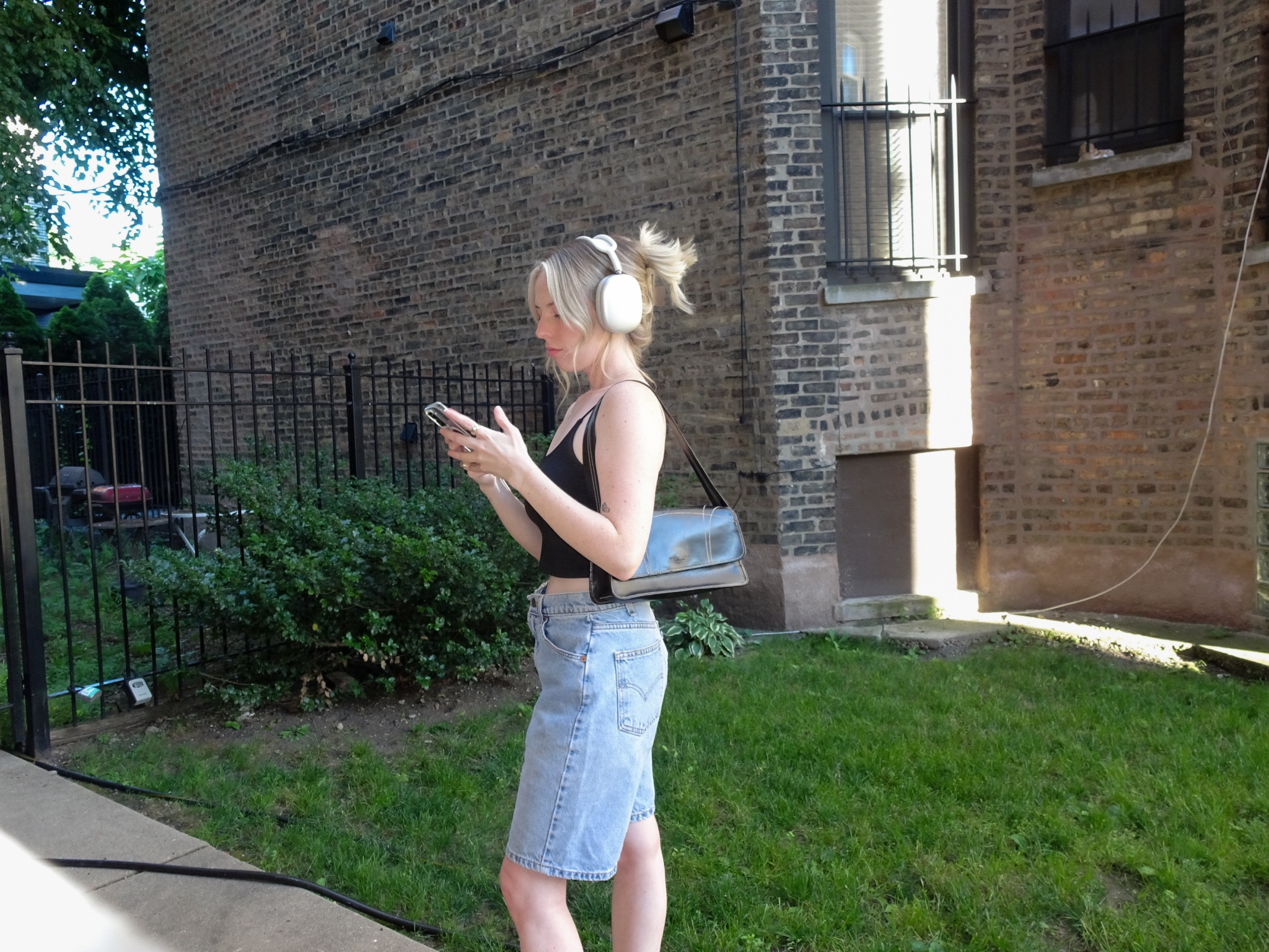 jorts, men's shorts, oversized shorts, black tank, cami, casual style

#LTKBacktoSchool #LTKFindsUnder100 #LTKStyleTip