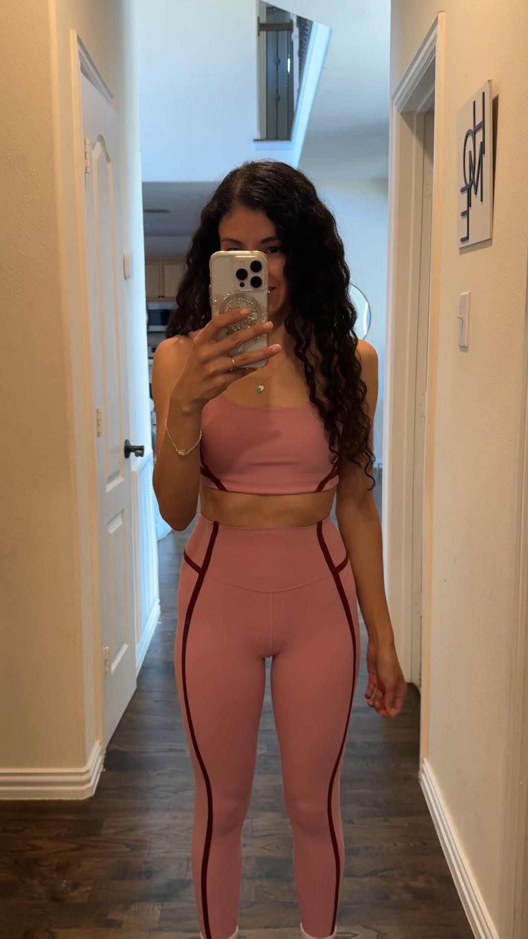 I’m absolutely obsessed with this set!🩷❤️ It’s giving curves☺️

#LTKActive #LTKgrwm #LTKfitnessgoals