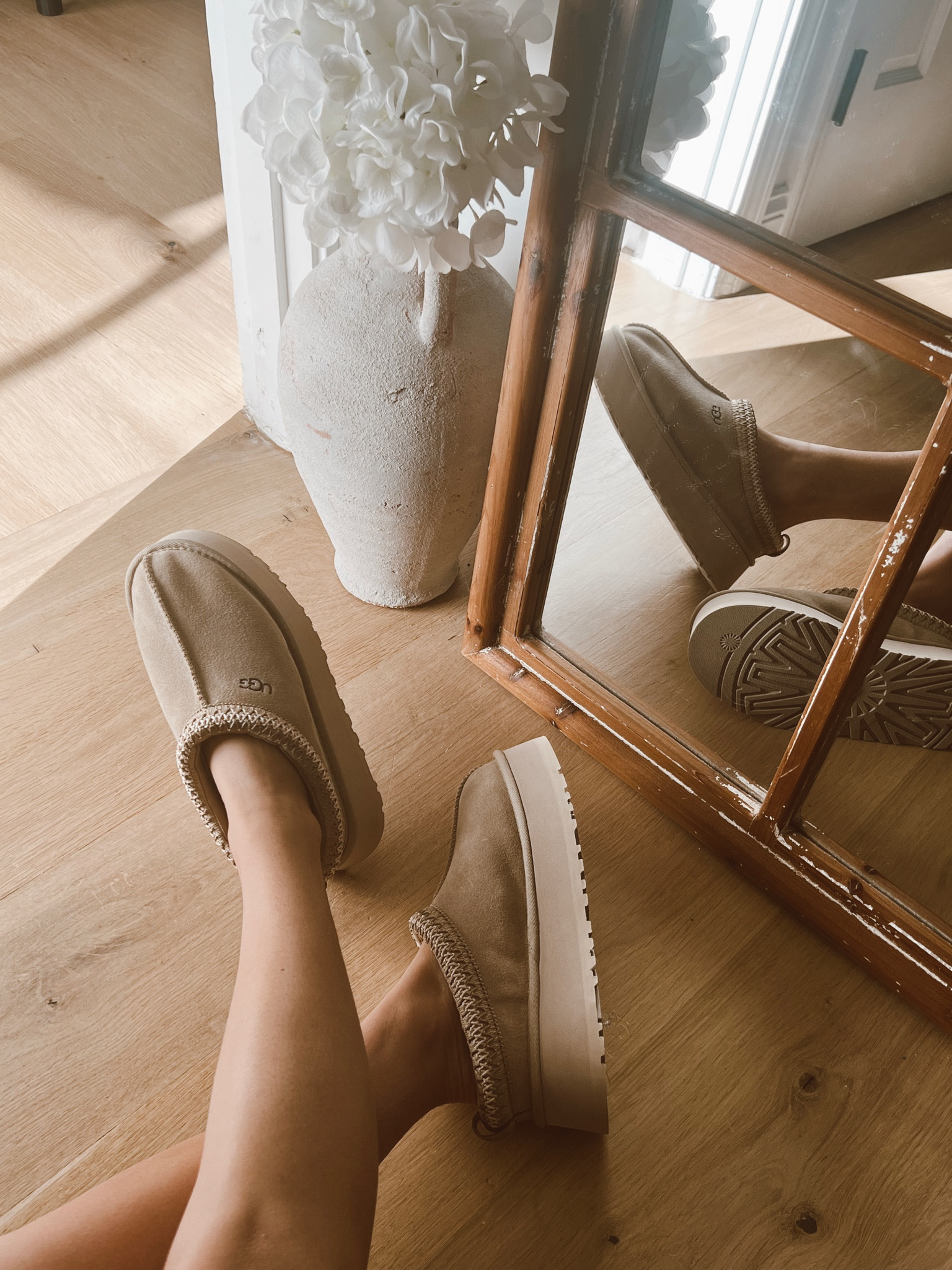 The perfect slipper is here! Ugg has done it again. I am in love with the color and how comfortable they are. This is for any neutral gal in their aesthetic era. Get them soon! They’re on back order and will be shipped out before the fall. I have also attached them in 2 different colors in black and chestnut from Macys. 

#neutrals #tasman #tazz #tasmanslipper #bestslipper #backtoschool #uggs #uggfind #platformuggs #trendingfallitems #popular #fallshoe #wintershoe #neutralslippers #comfortableslippers

#LTKBacktoSchool #LTKFind #LTKstyletip