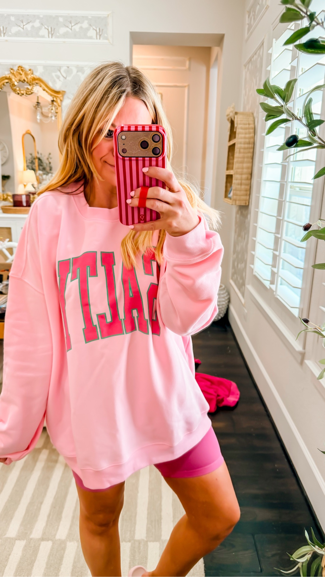 The perfect oversized sweatshirt!! use code Aly20. I ordered a 2X. @pinklily