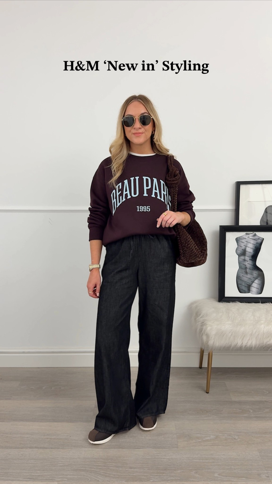 Casual outfit idea for autumn.
Great for days out and the school run! 
Sweatshirt: small
Drawstring waist jeans: xs


#LTKautumn #LTKjeans #LTKshoes