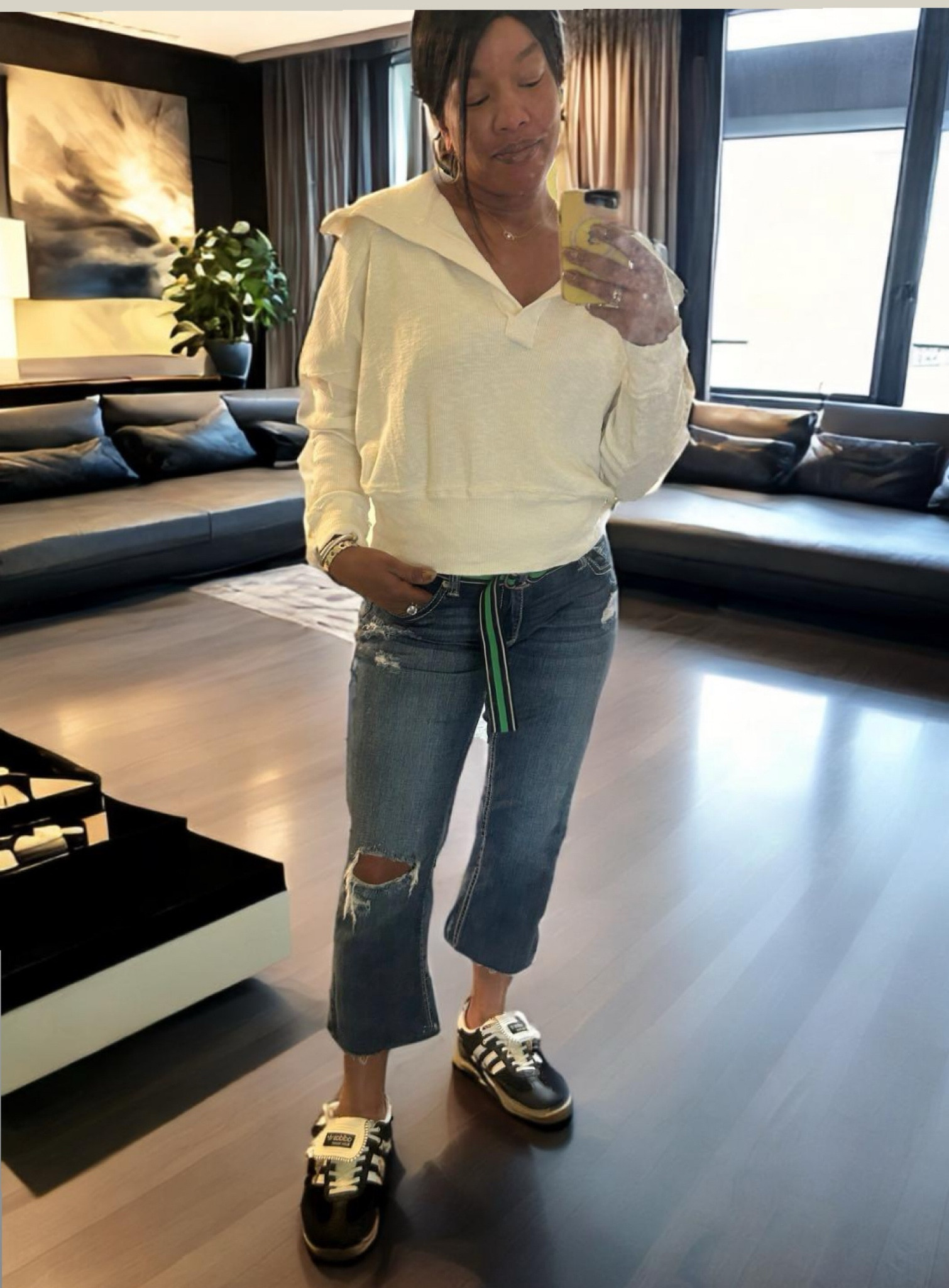 Cute top that is perfect for transitioning into spring.  Comes in white and blue and on sale! 

#LTKfindsunder50 #LTKstyletip #LTKsalealert