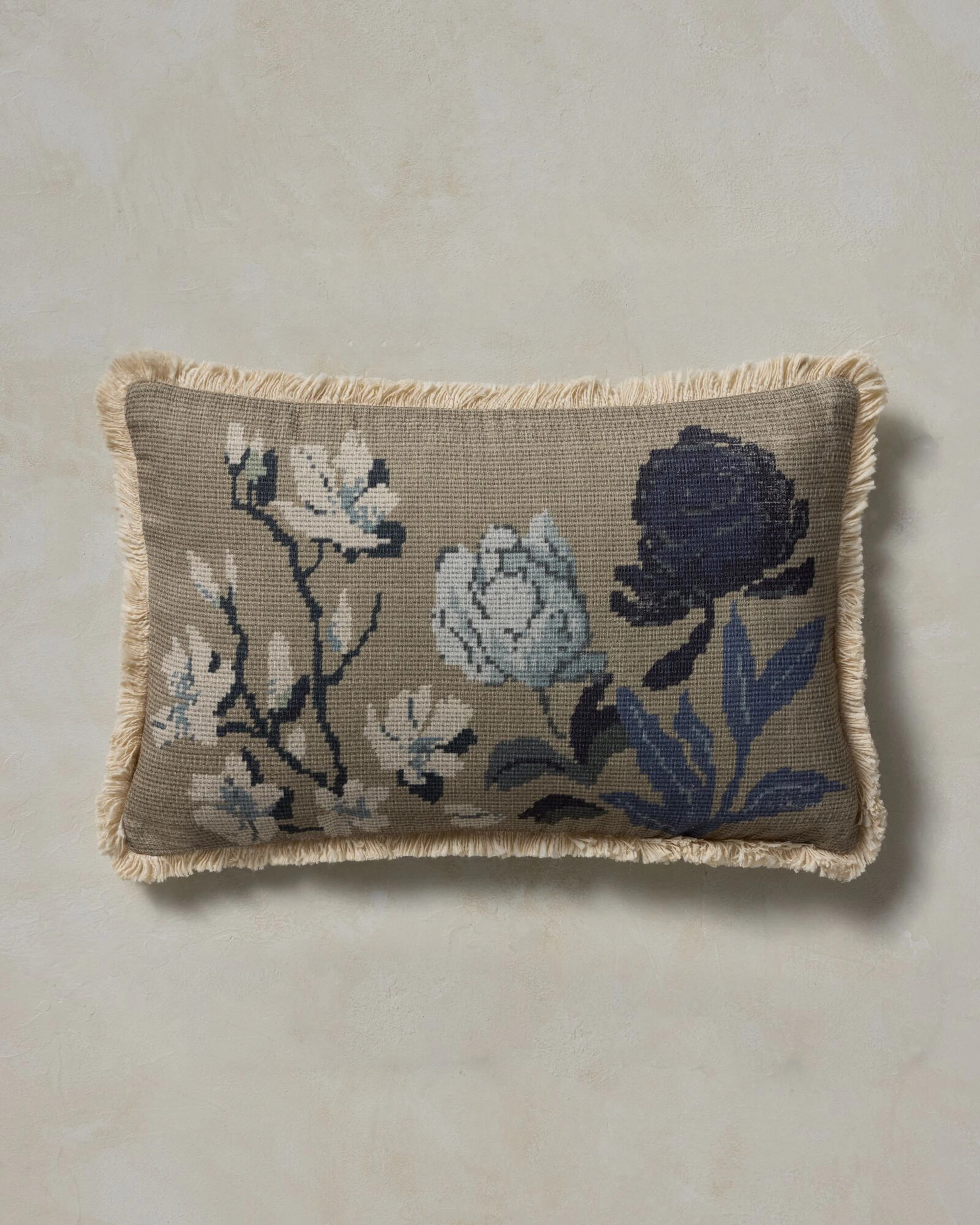 Dana Pillow | Joon Loloi | Joon Loloi