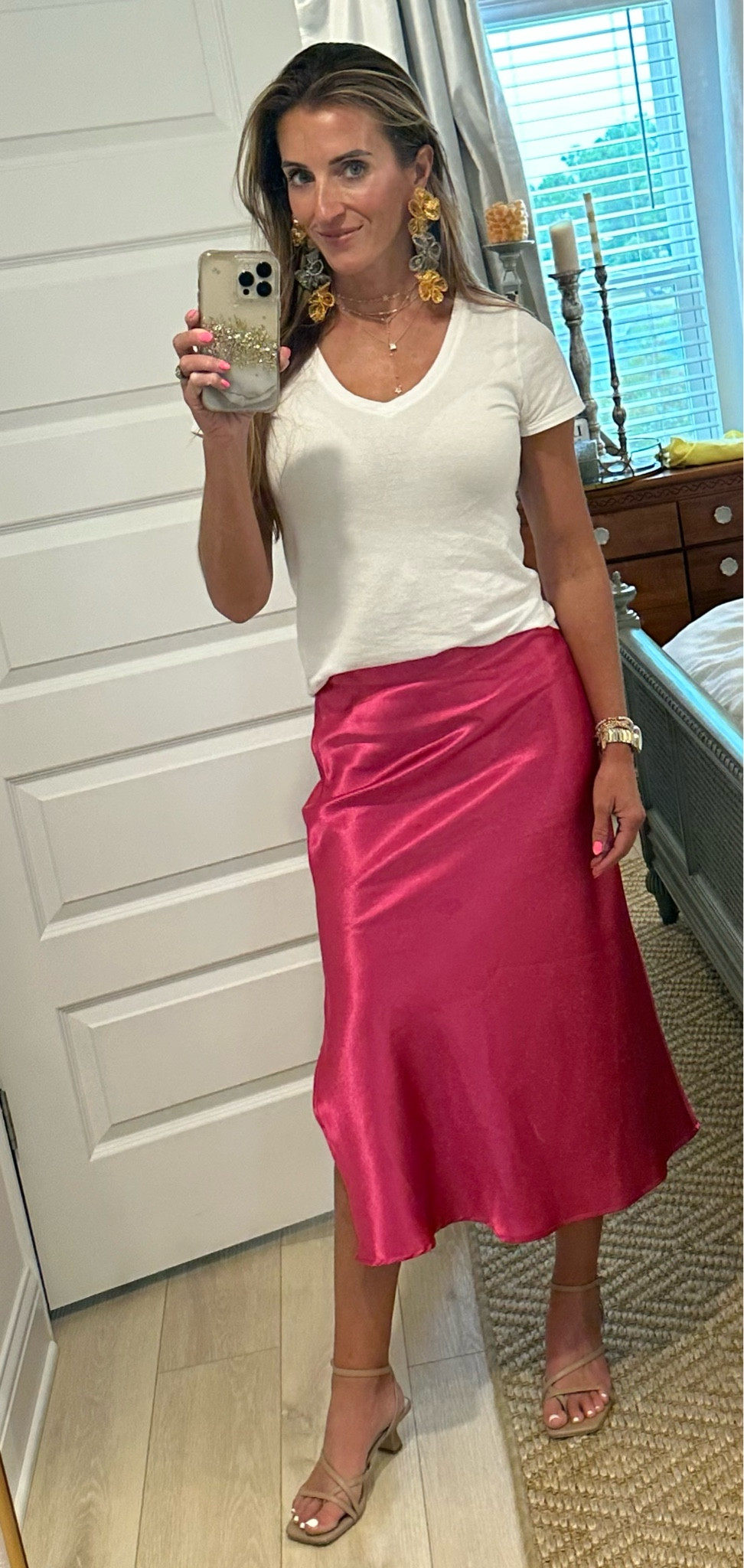 Earrings: https://lavishbytm.com/shop/gold-silver-wired-flower-long-cascade-handmade-crochet-earrings/