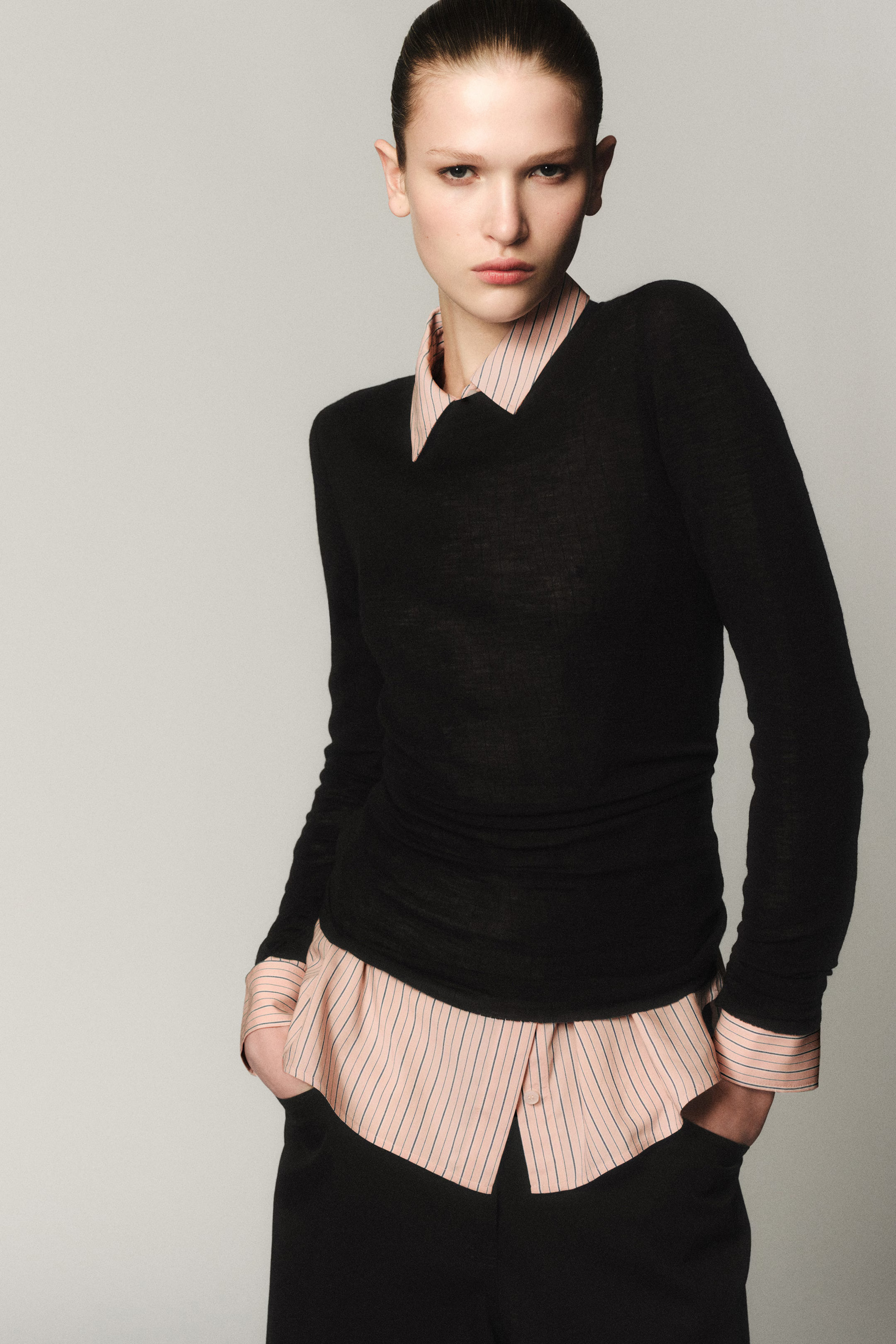 CREW-NECK MERINO WOOL TOP - BLACK | COS (AU)