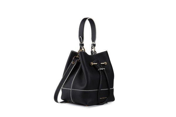 Color:
		
		 Black with Vanilla Edge | Strathberry