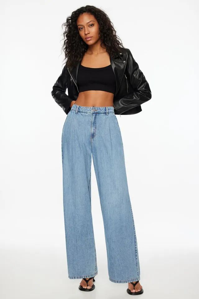 Wide Leg Pleated Jeans | Dynamite Clothing