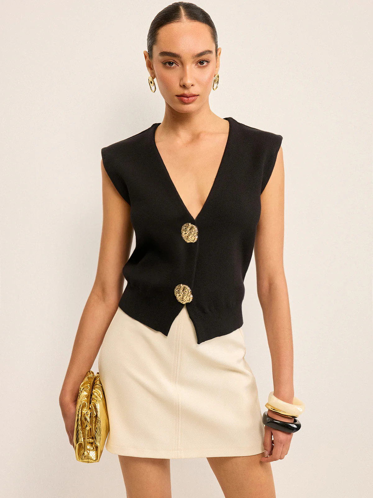 Metal Button V-Neck Knit Vest | Commense