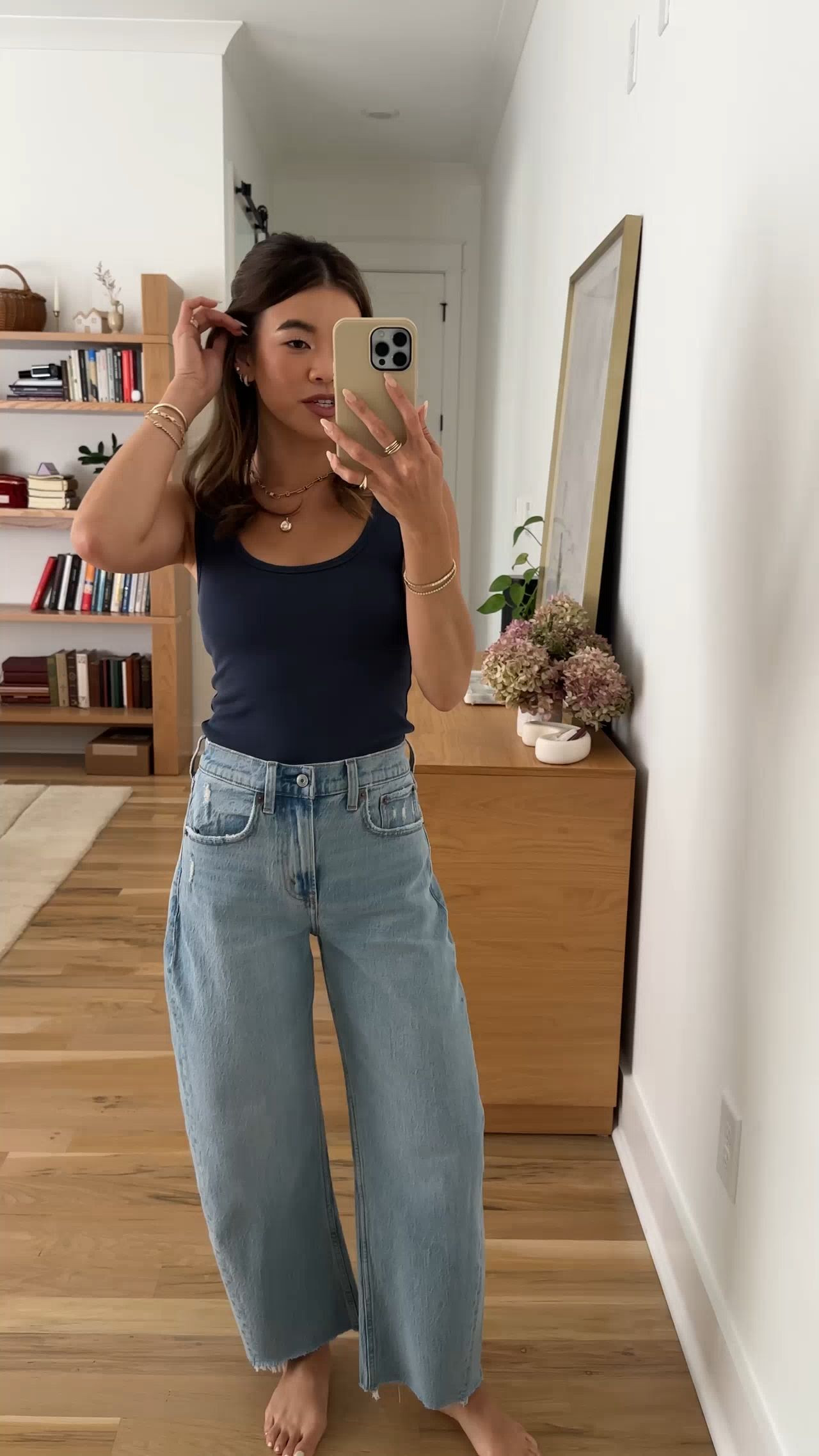 These @abercrombie barrel jeans are petite friendly! This is how they look on me (I’m 5’2).

Sizing info:
Abercrombie Bra-Free Ribbed Scoop Neck Tank (Size XS in Sapphire) 
Abercrombie High Rise barrel Jean (Size  24 short in Light) 

Petite style, petite fashion, mom outfit, mom style, petite pants, petite outfit ideas, petite outfits, best pants for petite, petite denim, spring style, spring outfits, beach outfits, vacation outfits, wedding guest dress, summer outfit, summer jeans, petite jeans, Abercrombie jeans, tank top, summer tank, bra free tank

#LTKootd #LTKSeasonal #LTKPetite