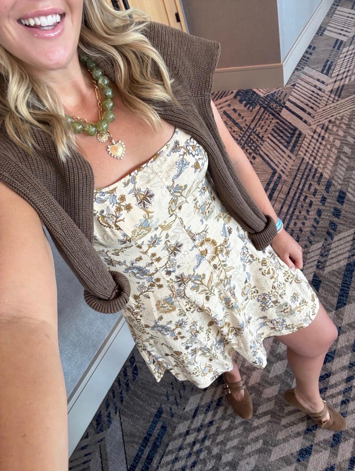 Early fall outfit! Love this for a date night look! Wearing a med in the dress! 
fb

#LTKSeasonal #LTKMidsize