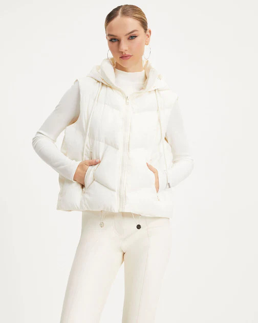 Winter In Aspen Pocketed Hooded Puffer Vest - Off White | VICI