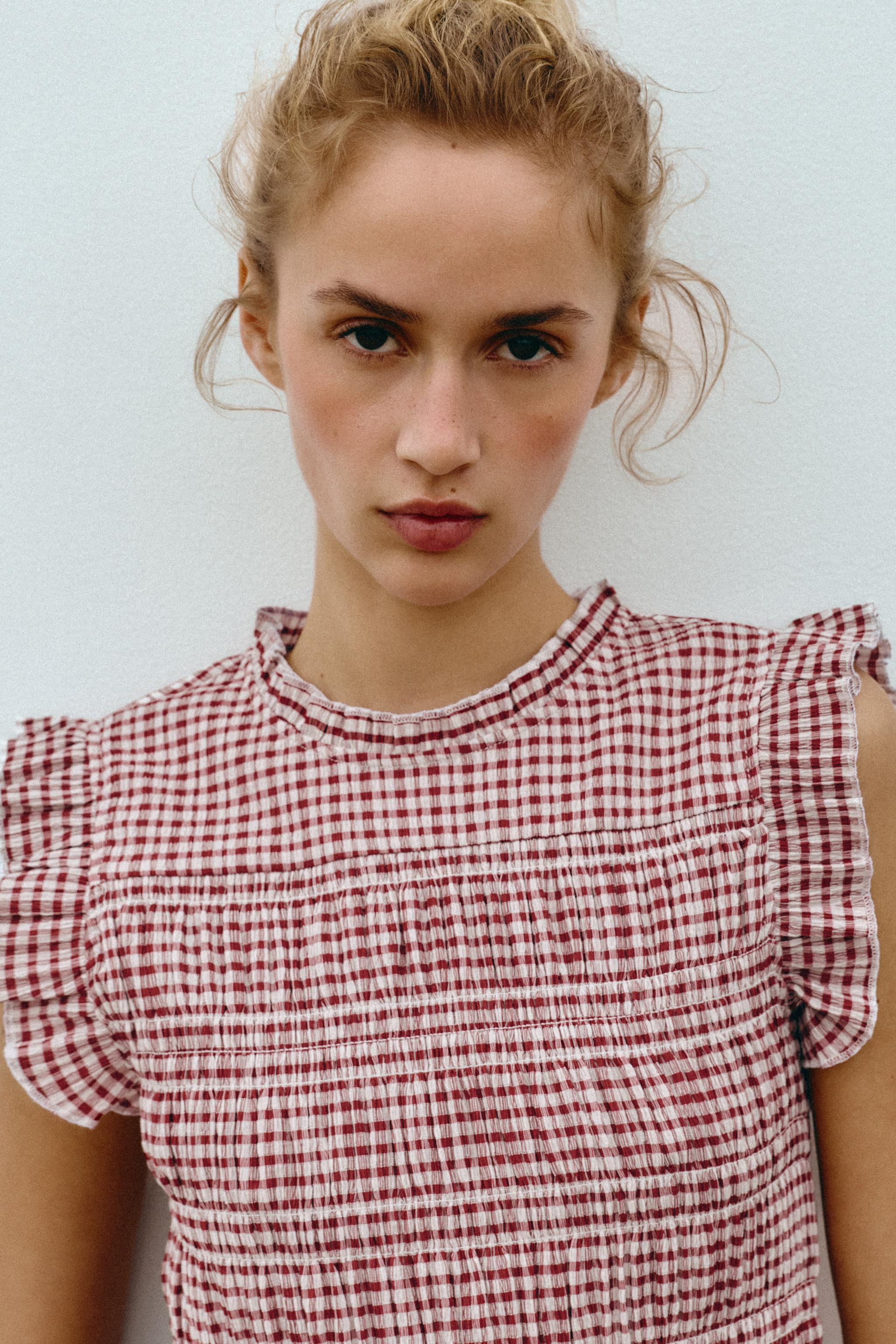 GINGHAM SMOCKED TOP | Zara UK