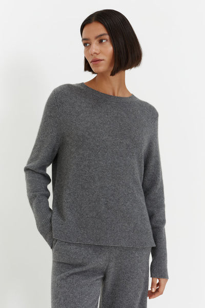 Grey Cashmere Boxy Sweater | Chinti and Parker