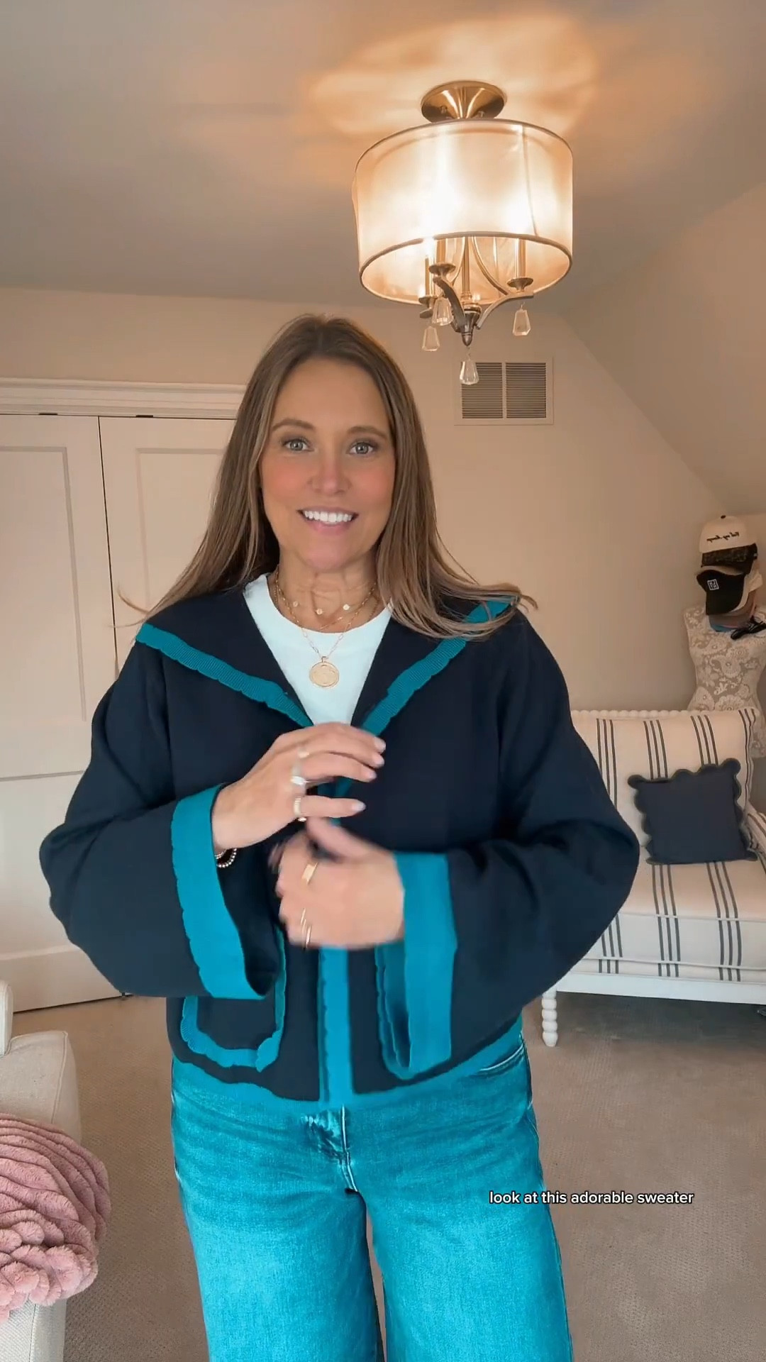 Look at this amazing sweater that we just grabbed off of Amazon! Can’t believe that this is under $50. You’ll want to grab this before it sells out!

#LTKSeasonal #LTKOver40 #LTKMidsize