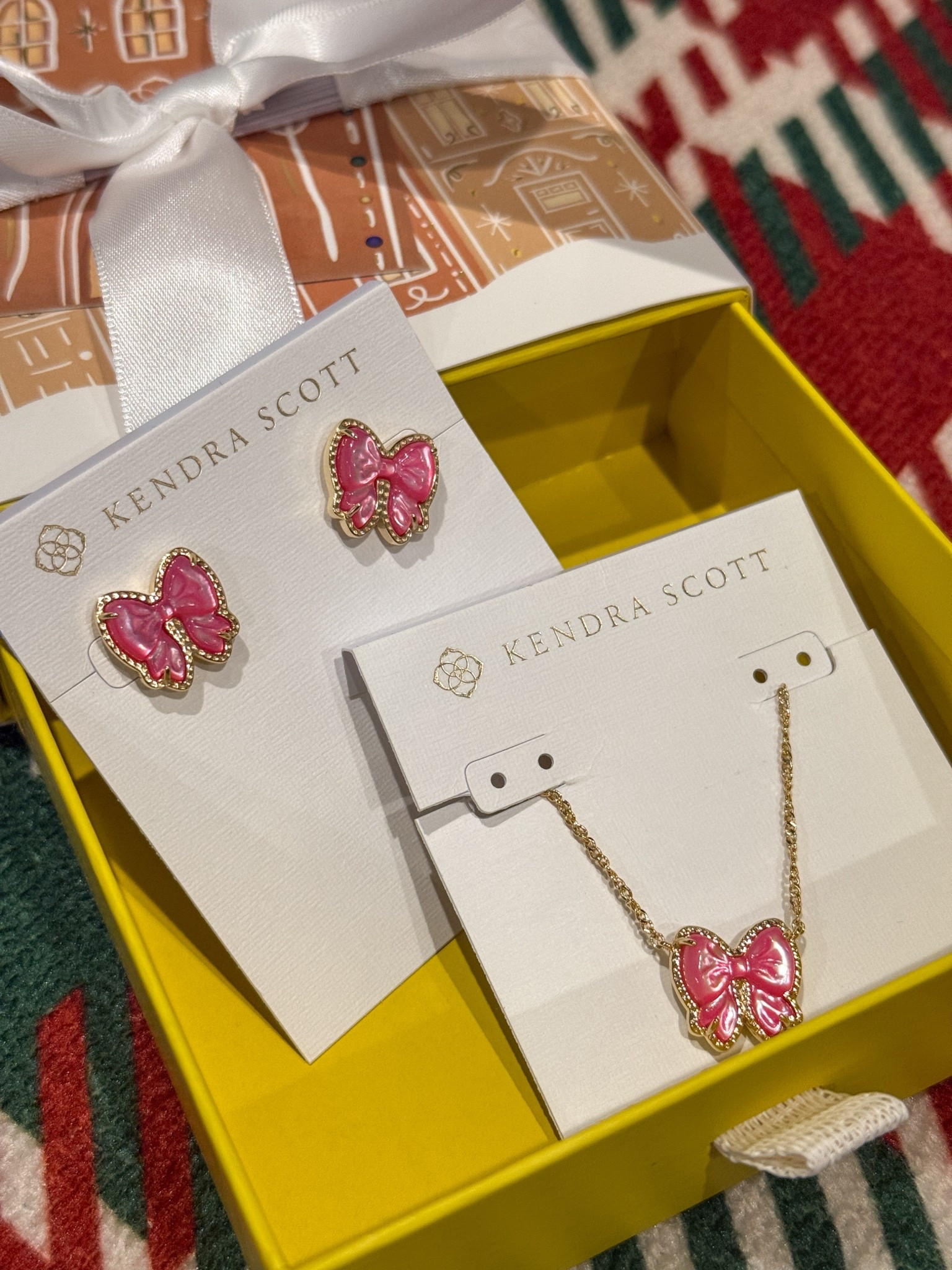 A great gift idea for the girls! 🩷

#LTKFindsUnder100 #LTKKids #LTKGiftGuide