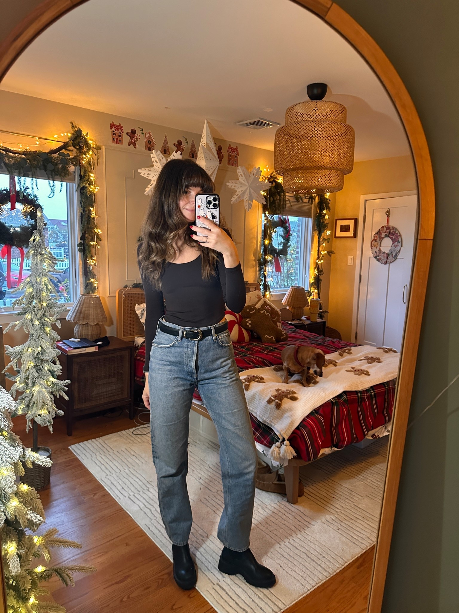 These agolde jeans are my favorite ! 

#LTKdayinmylife #LTKHoliday