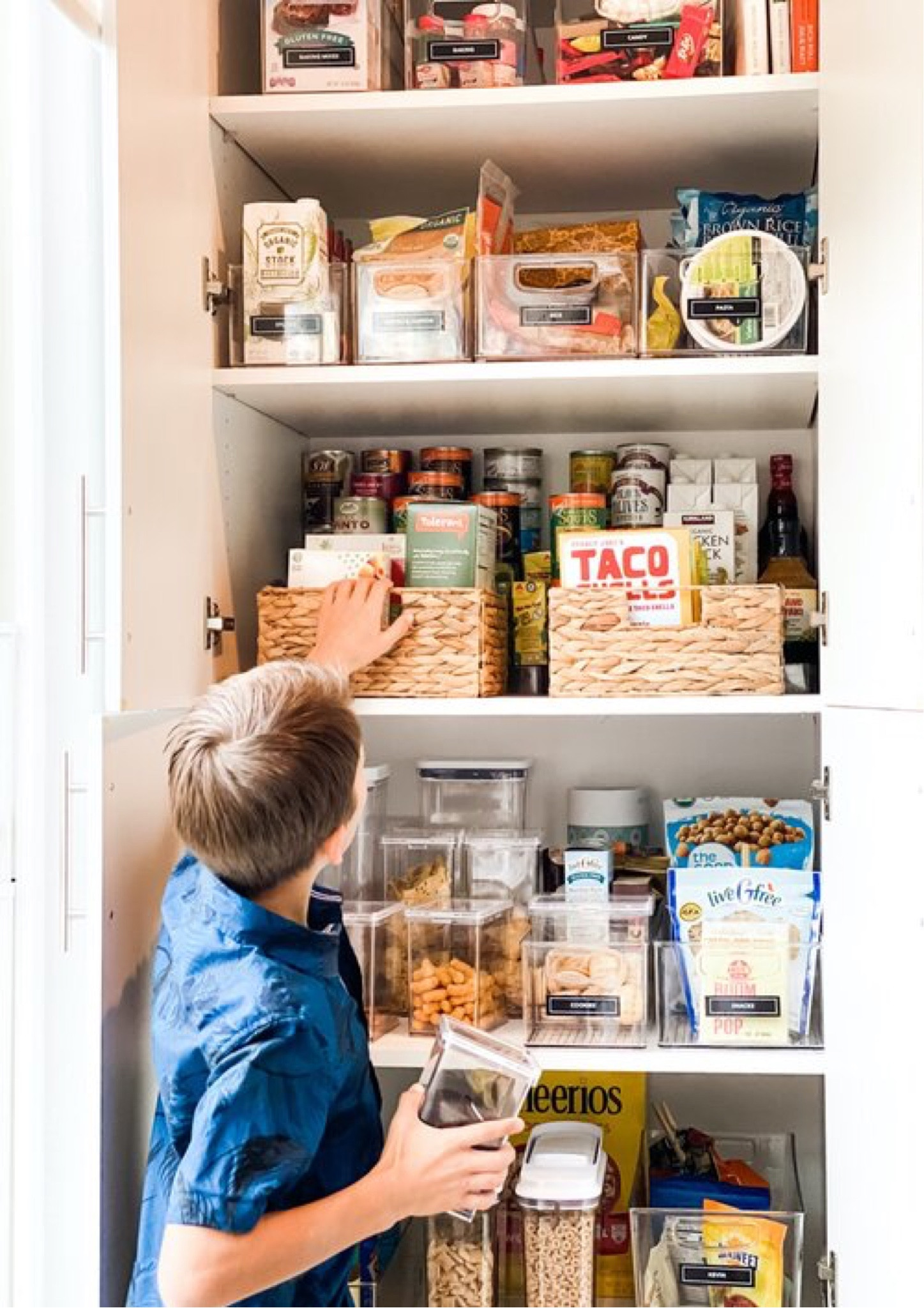 Organization Finds - Storage Tips and Tricks - Under Sink - Under Bathroom - Playroom - Cleaning - Divided and Flat Turntables - Pantry - Laundry Room


#LTKSeasonal #LTKunder50 #LTKhome