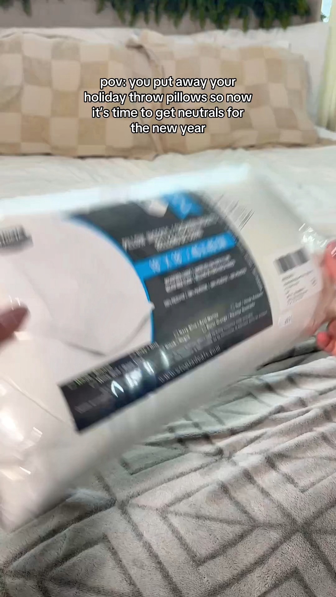 ✨ Never realized how much I loved having all the pillows on my bed until I had to put away the holiday ones. My bed feels so empty now 

 #LTKmomlife #LTKU #LTKHome