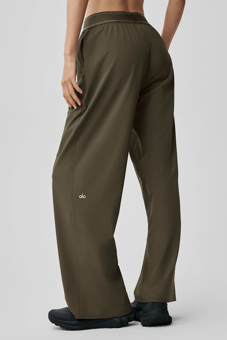 Suit Up Trouser (Regular) | Alo Yoga (US)