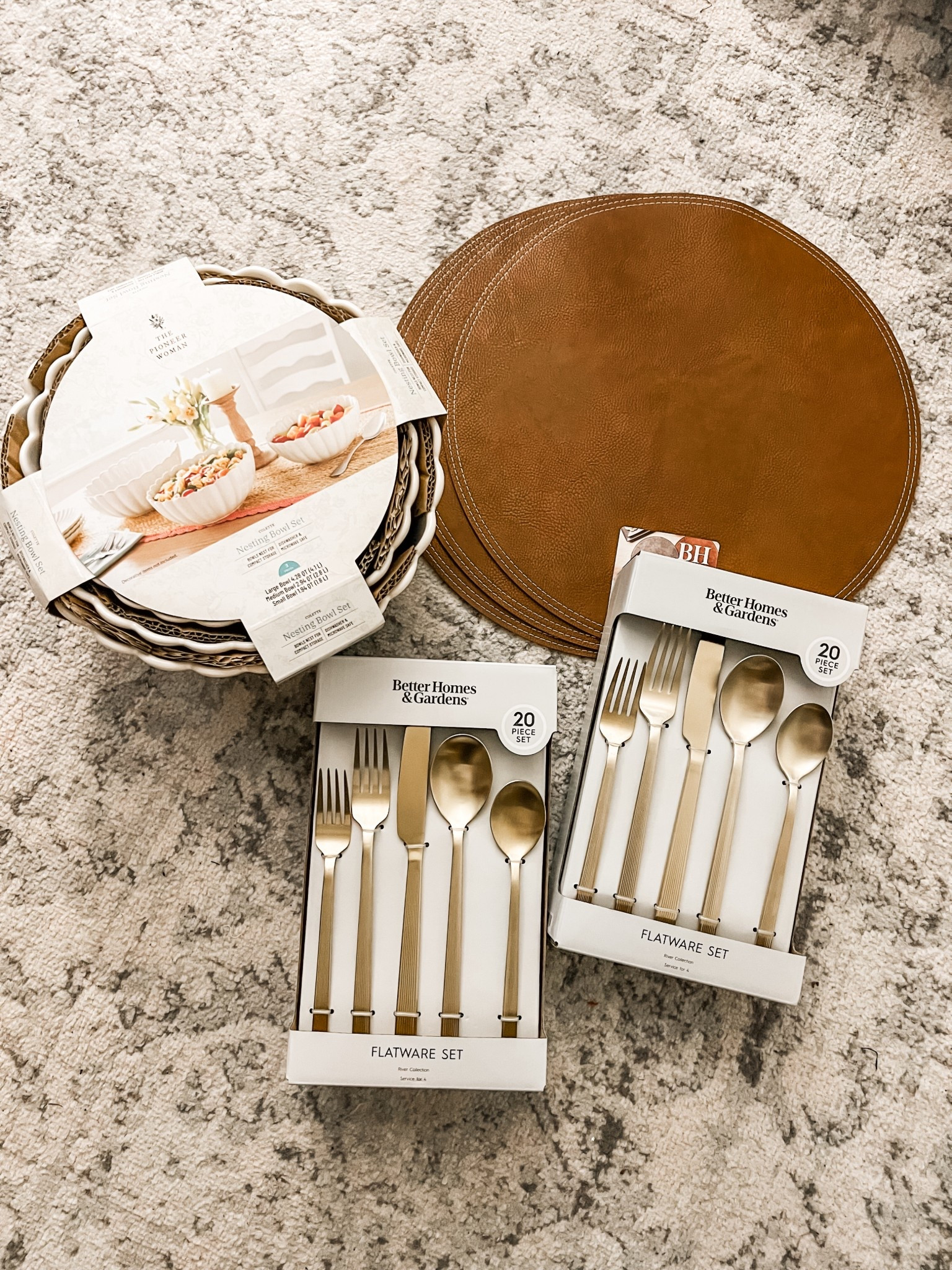 Last minute items I had delivered free same day with my Walmart+ membership (not an ad!) for the Thanksgiving table! Faux leather placemats are reversible and easy to use year round as is the gold tone flatware and these gorgeous scallop edge nesting serving bowls (Anthropologie look for less). #walmarthome 

#LTKFindsUnder50 #LTKHome