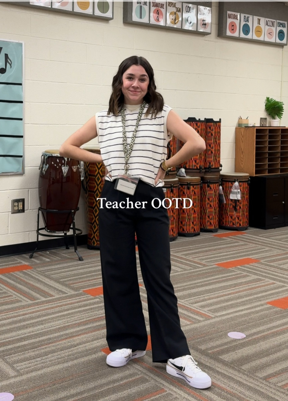 New pants and shirt today!! Obsessed with these!! 

#LTKWorkwear #LTKFindsUnder50 #LTKStyleTip