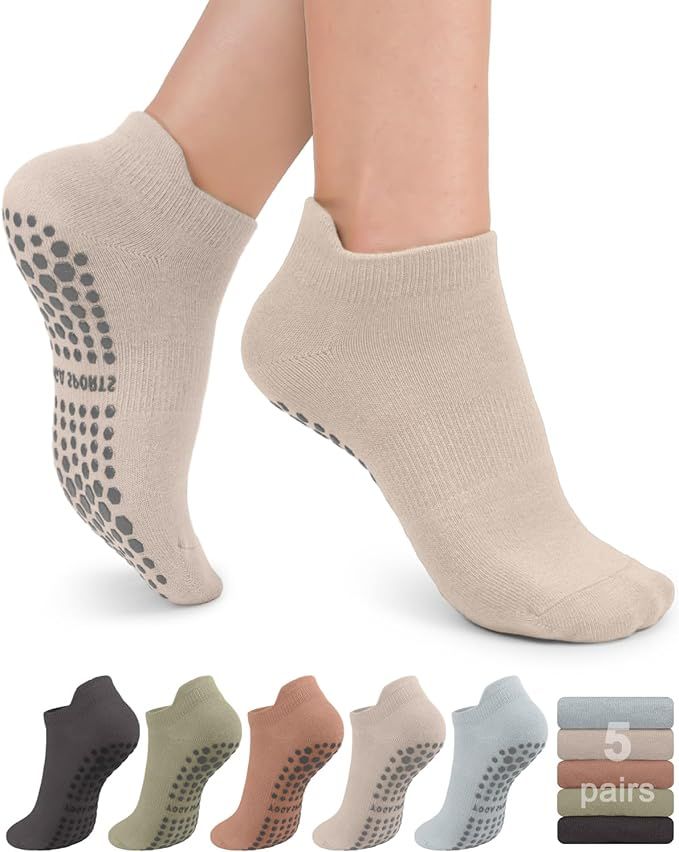 5 Pairs Pilates Grip Socks Yoga Socks with Grips for Women, Non-Slip Athletic Socks for Ballet, D... | Amazon (US)