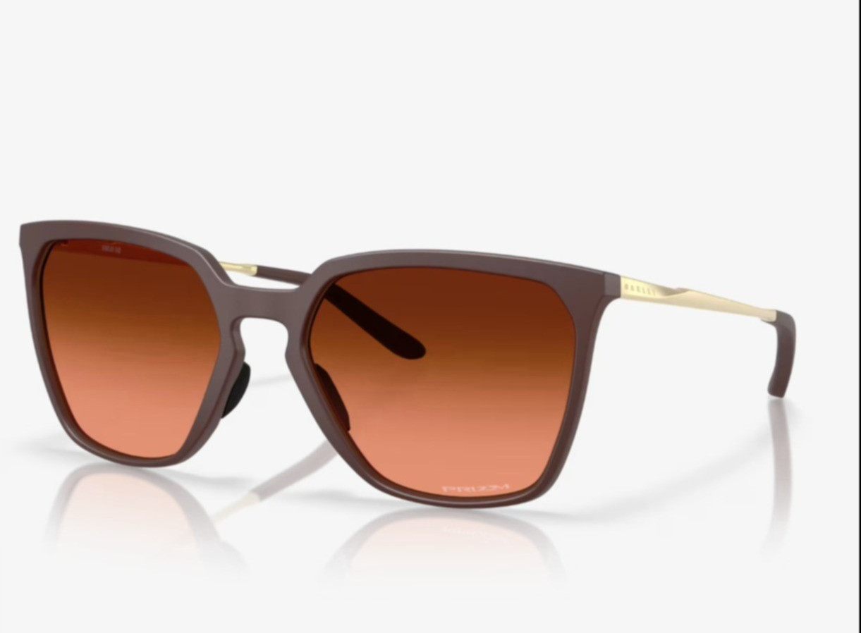 oakley sale, sale alert, glasses, sunglasses, memorial day sale, memorial day, womens glasses, womens looks, beauty 

 #LTKU #LTKSaleAlert #LTKBeauty