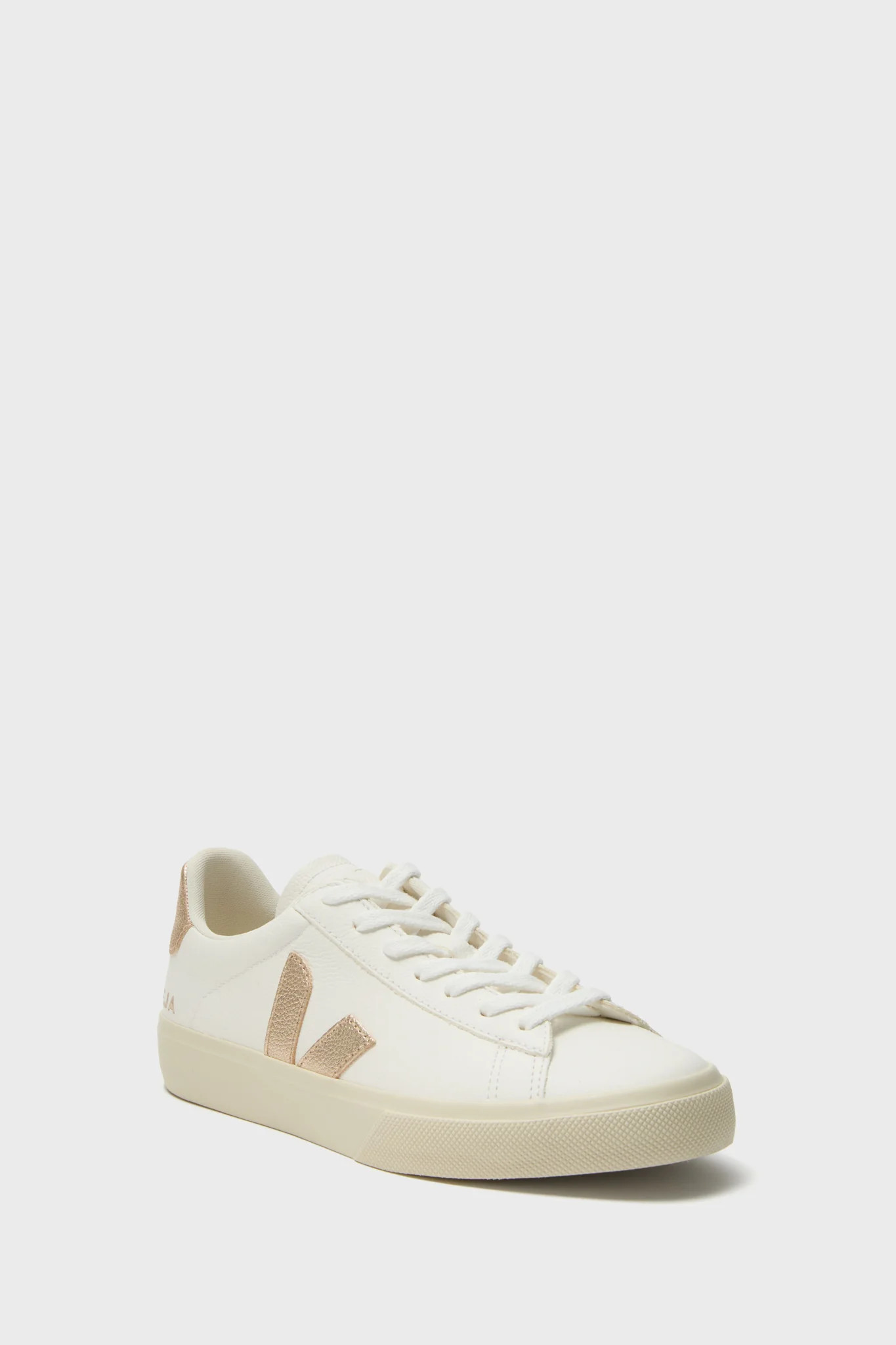 Extra White Platine Campo Sneakers | Tuckernuck (US)