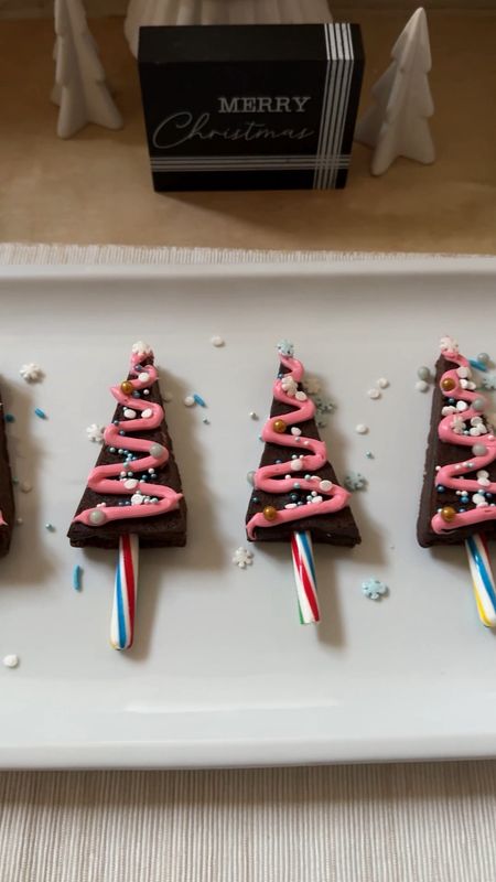 I call this the “Lazy girl holiday treats” 🎄😉 
You can also make some fresh brownies. 

This would be soo cute for a holiday party/Christmas party! 🎄

#LTKparties #LTKfamily #LTKkids