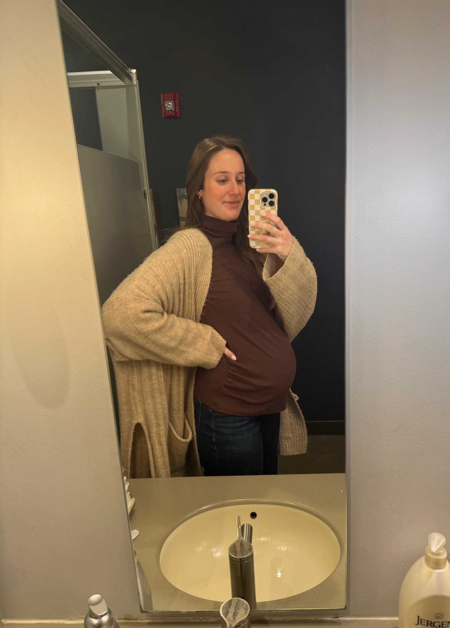 Old Navy maternity clothes are seriously the best! I get overstimulated by everything & anything on my body lately but these jeans are actually so comfy for work, and the ribbed maternity tops are FAB. I got this cardi like 5 years ago but linking a similar Free People one I own and love as well :) 

#LTKBump #LTKWorkwear #LTKStyleTip