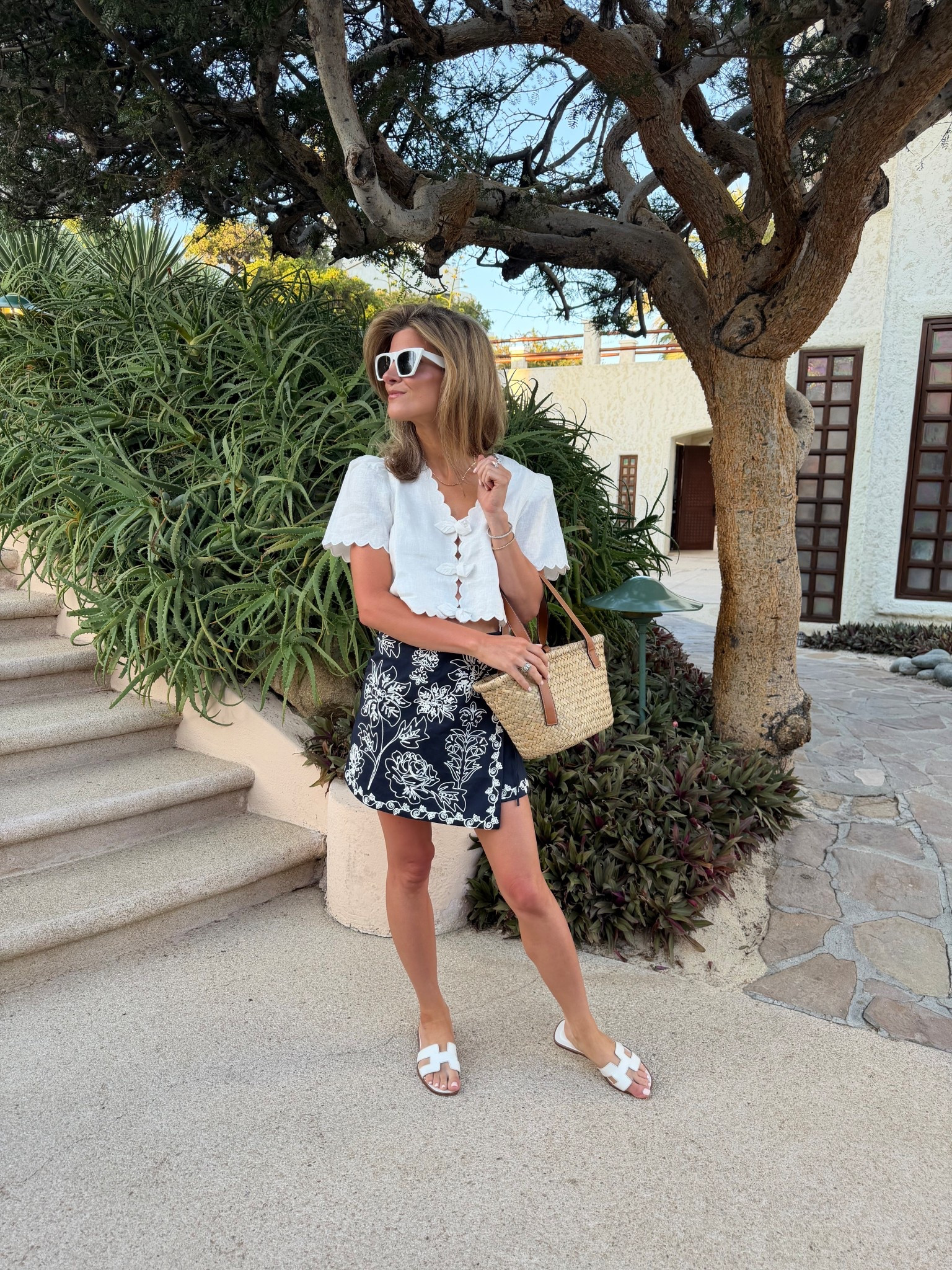 Top -  XS
SKIRT - XS 
Shoes - Hermes 