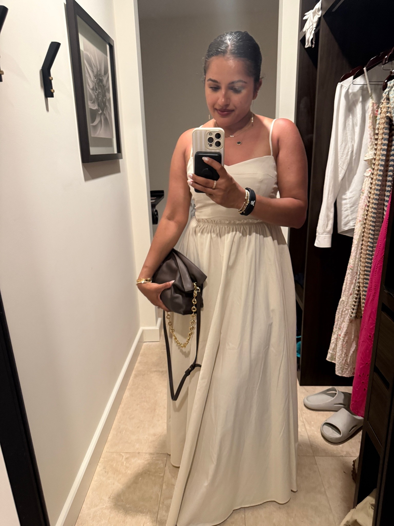 Dinner outfit, great white dress to have in your closet!

#LTKSeasonal #LTKSaleAlert #LTKTravel