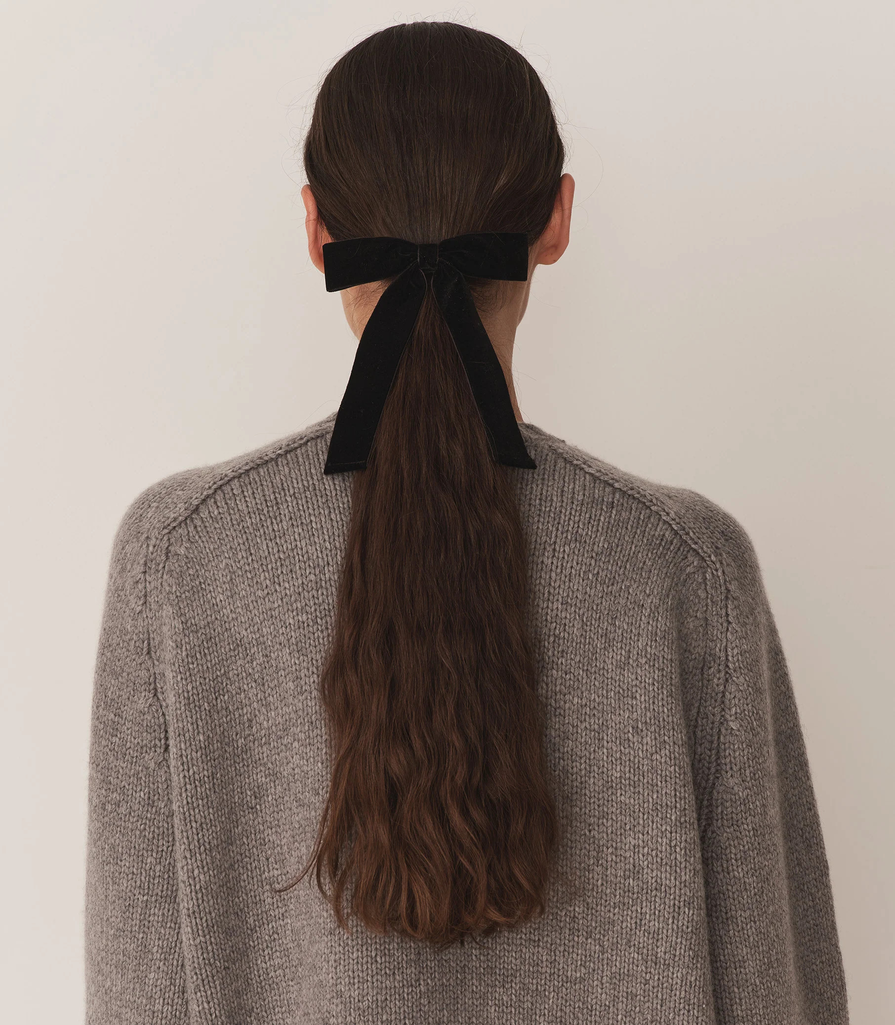 Lala Bow Barette - Black Velvet | DÔEN | DOEN