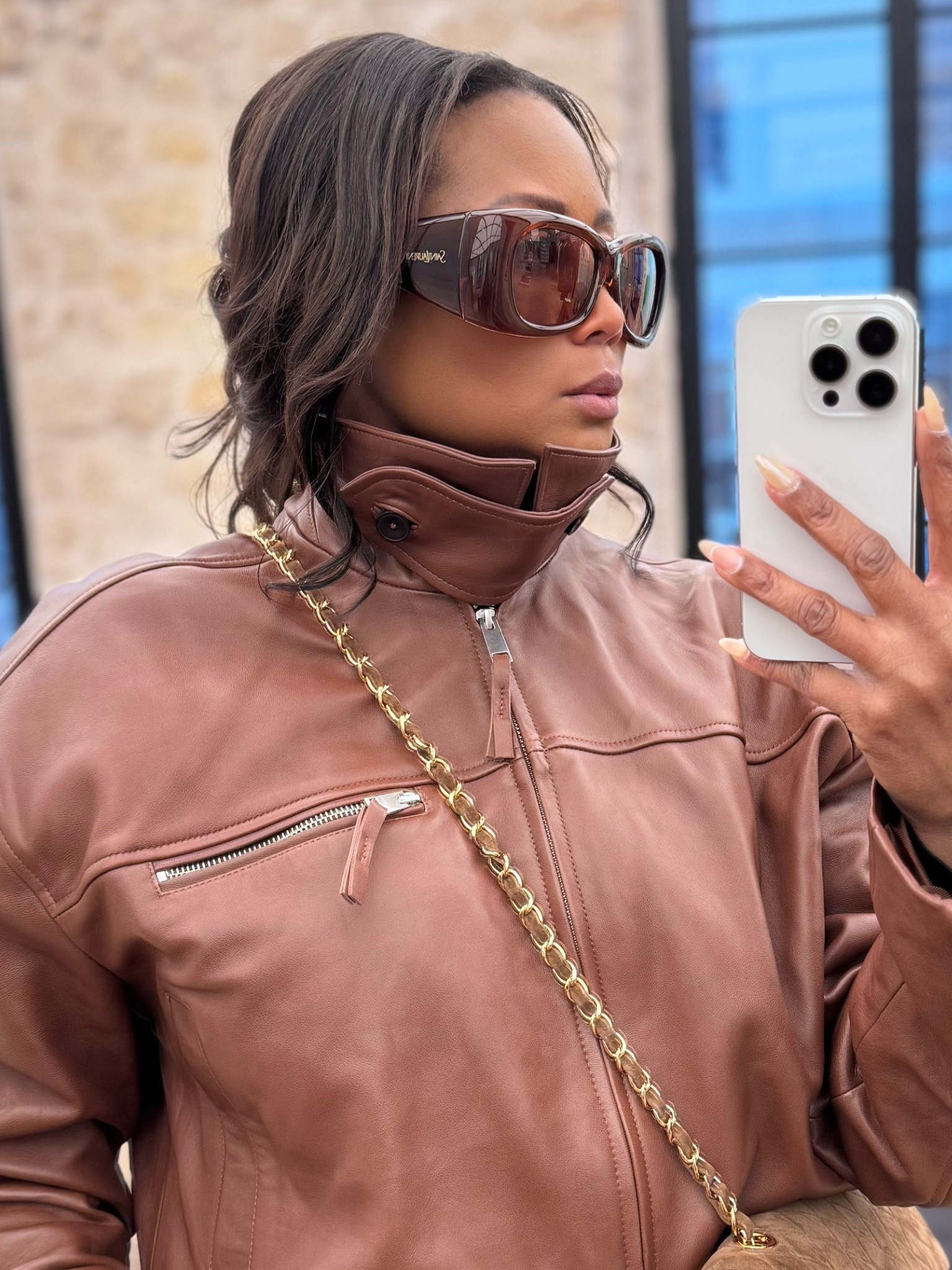 Transparent cognac brown 