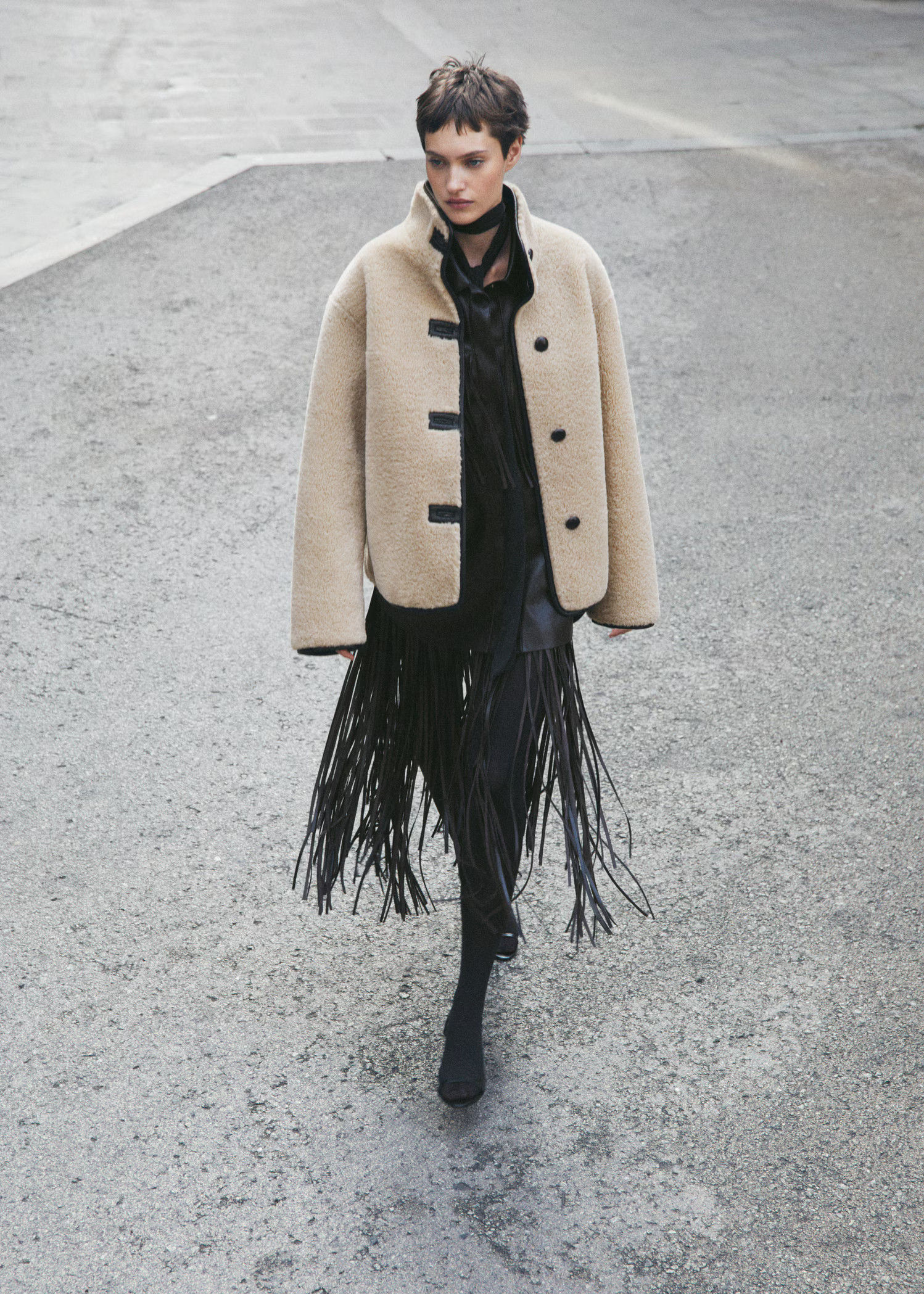 Short fur effect coat - Women | MANGO USA | Mango (US/MX/AU)