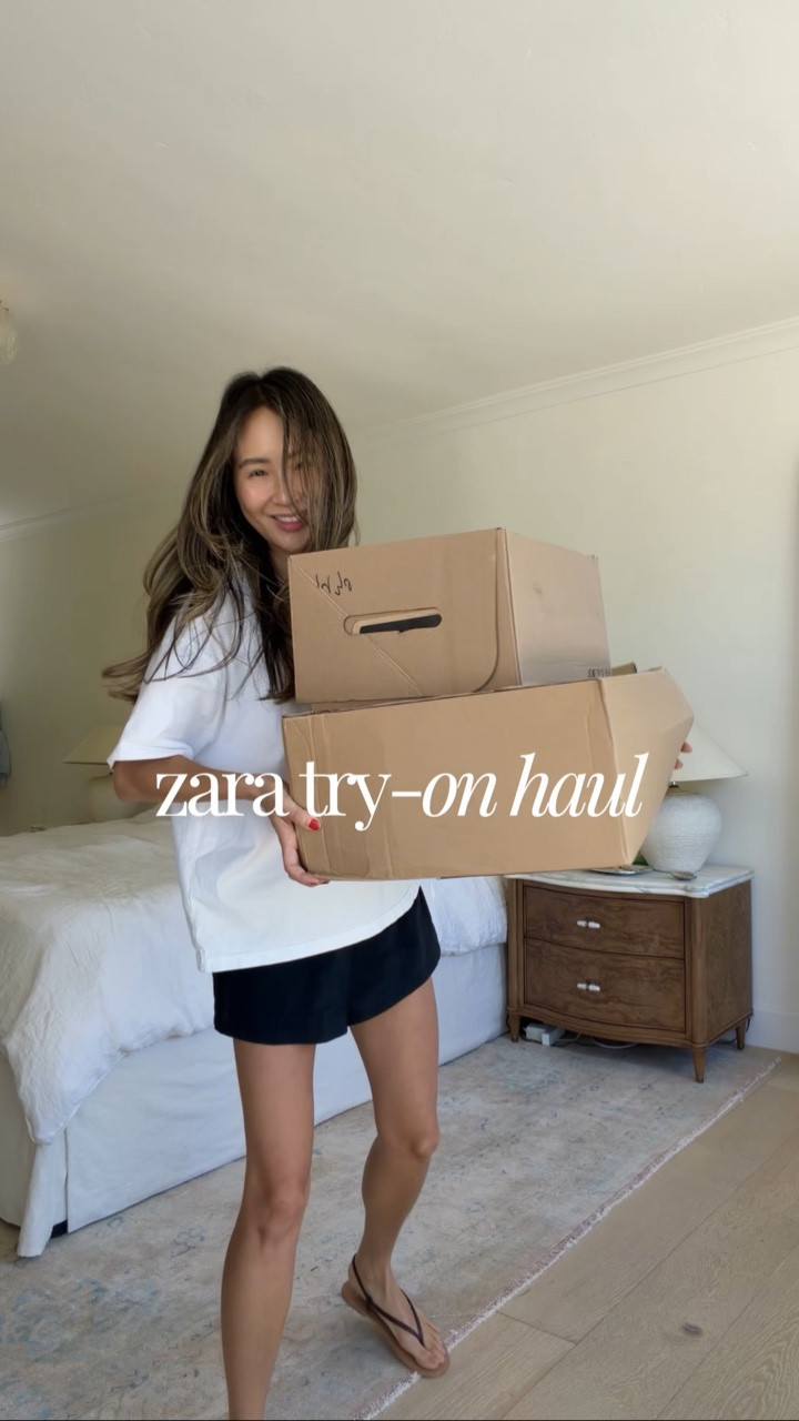 i think it’s my best zara haul yet 🤌🏼✨

leave a comment below & ill dm you links!