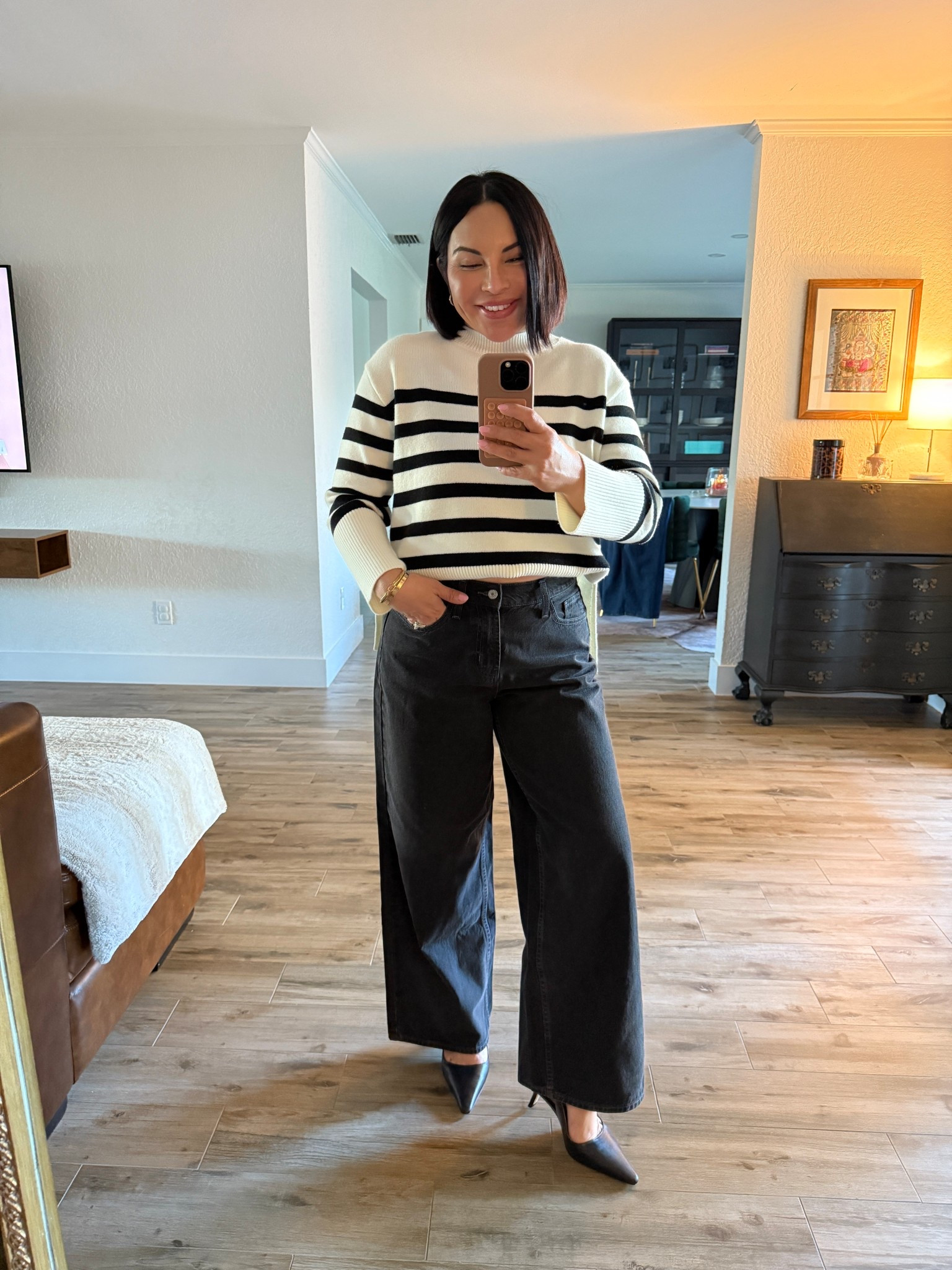 #stripedsweater #jeans #falloutfit #blackdenim #kittenheels 

#LTKFindsUnder50 #LTKStyleTip #LTKFindsUnder100