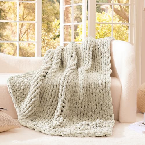 WRENSONGE Chunky Knit Blanket Throw Beige Large Soft Fluffy Cable Knit Crochet Throw 100% Hand Knitted Blanket for Couch Bed(50"x60") | Amazon (US)