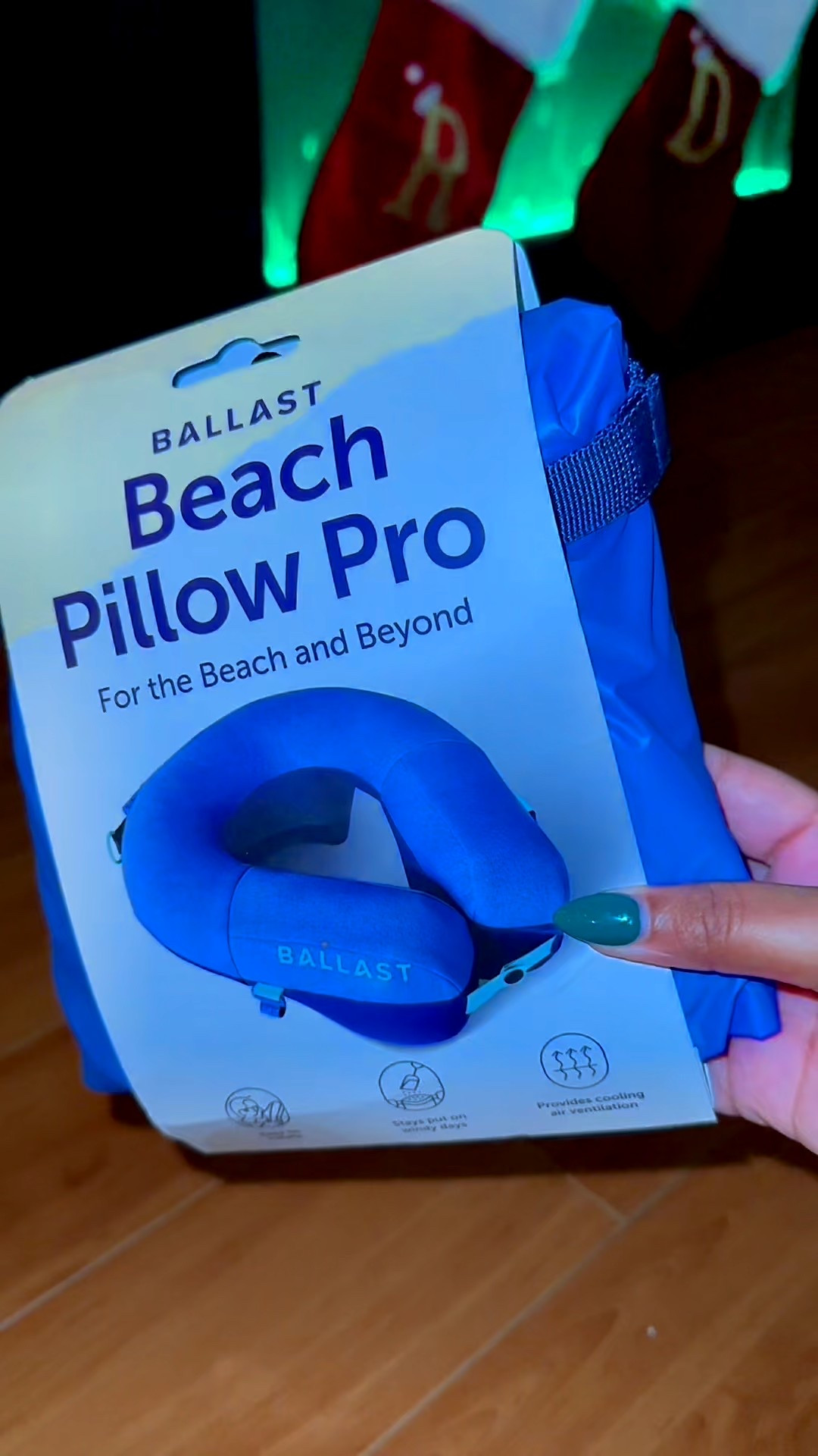 If they love to travel, this is such a good gift 🤍 The comfiest compact pillow for planes, beach days & everything in between.

Linking all my favorite beach and travel finds here! 

#travel #giftguide #amazon #travelpillow #beachpillow #giftguide

#LTKTravel #LTKSaleAlert #LTKGiftGuide