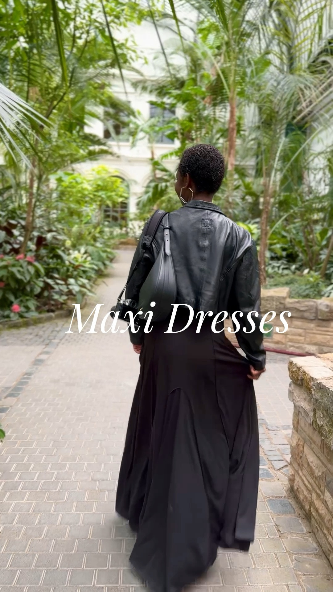 Maxi dresses - I personally love maxi dresses because they are very versatile and perfect for both colder and warmer temperatures. 

Below I have added a selection of curated maxi dresses.

Don’t forget to follow for more unique finds 👍



#LTKkleider #LTKtravel #LTKautumn