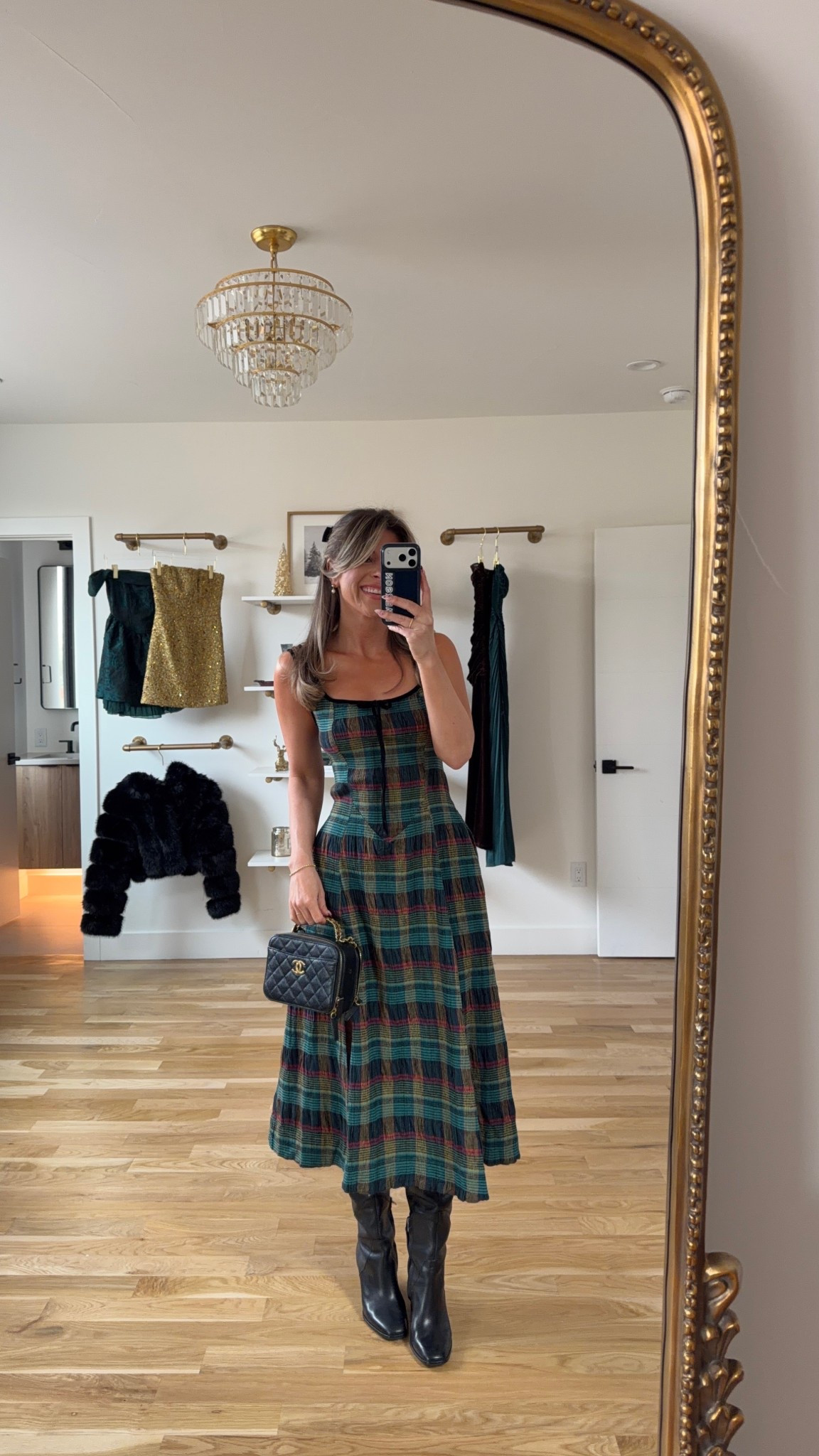 Plaid midi wedding guest dress holiday party or New Year's Eve look

Wearing my usual small/2
Wish I had sized down one 

New years
Plaid midi
Date night
Wedding guest 
Holiday event
Winter party

#LTKWedding #LTKHoliday #LTKSeasonal