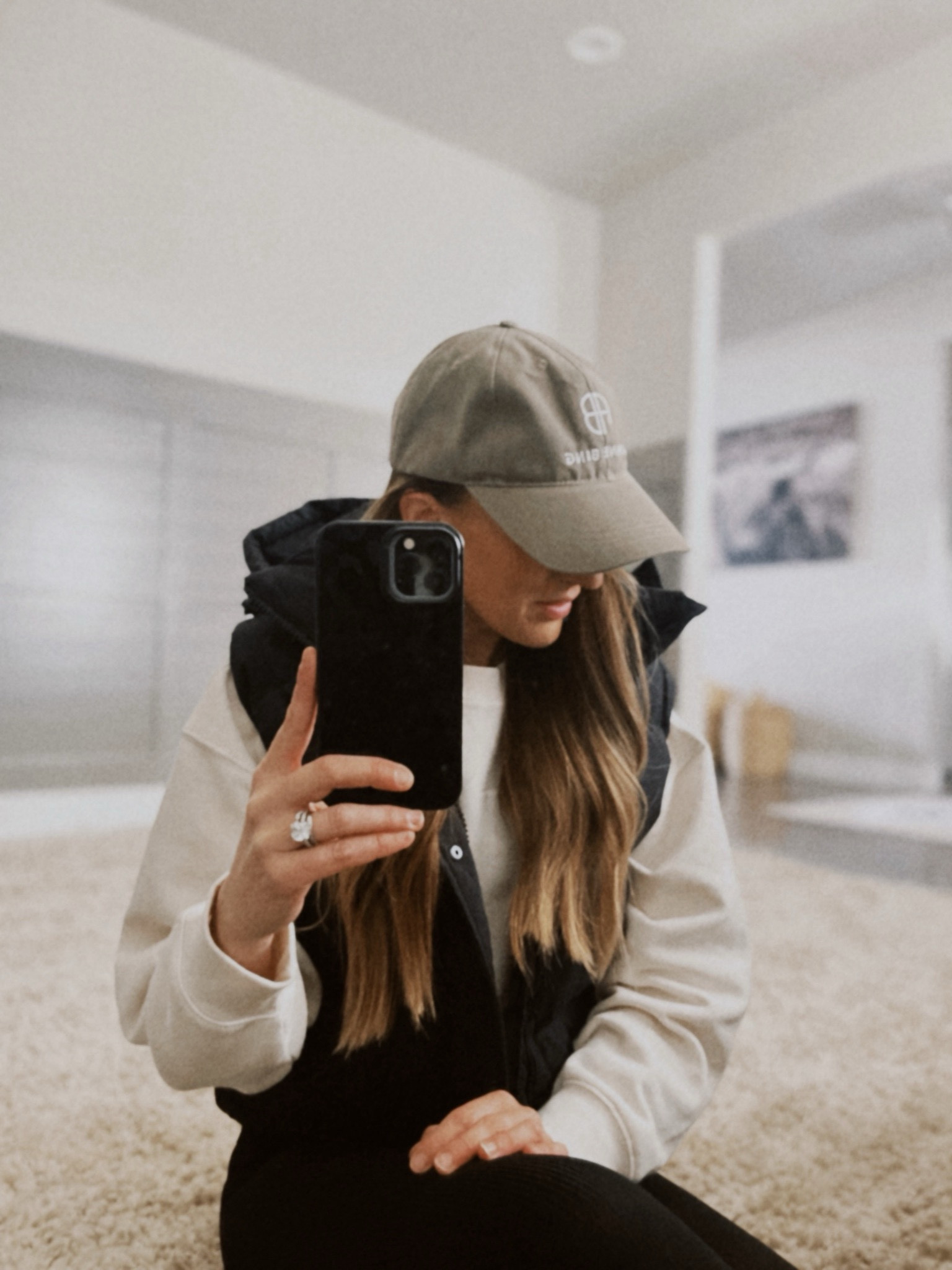 Seriously the warmest vest I own—my go to errands outfit 

#aritzia #puffervest #athleisure #aninebing #cutehat #winteroutfit

#LTKover40 #LTKstyletip