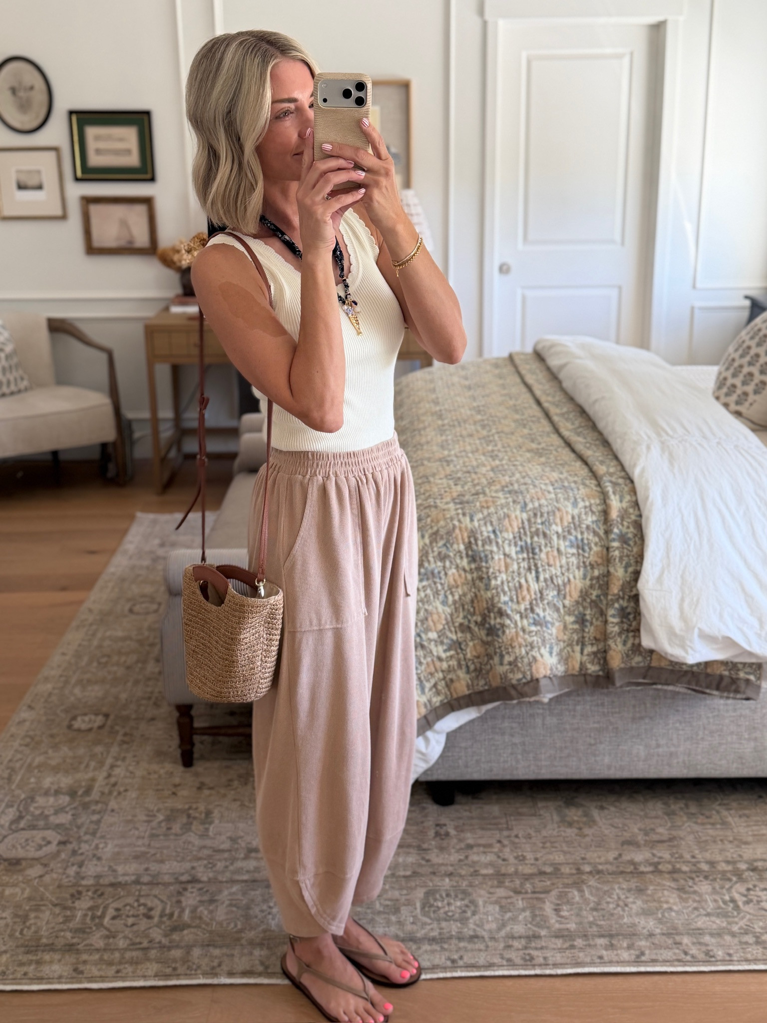 These are the most perfect summer sandals! I wear them non stop and love them! 

summer outfit, sandals, joggers

#LTKgrwm #LTKootd #LTKOver40