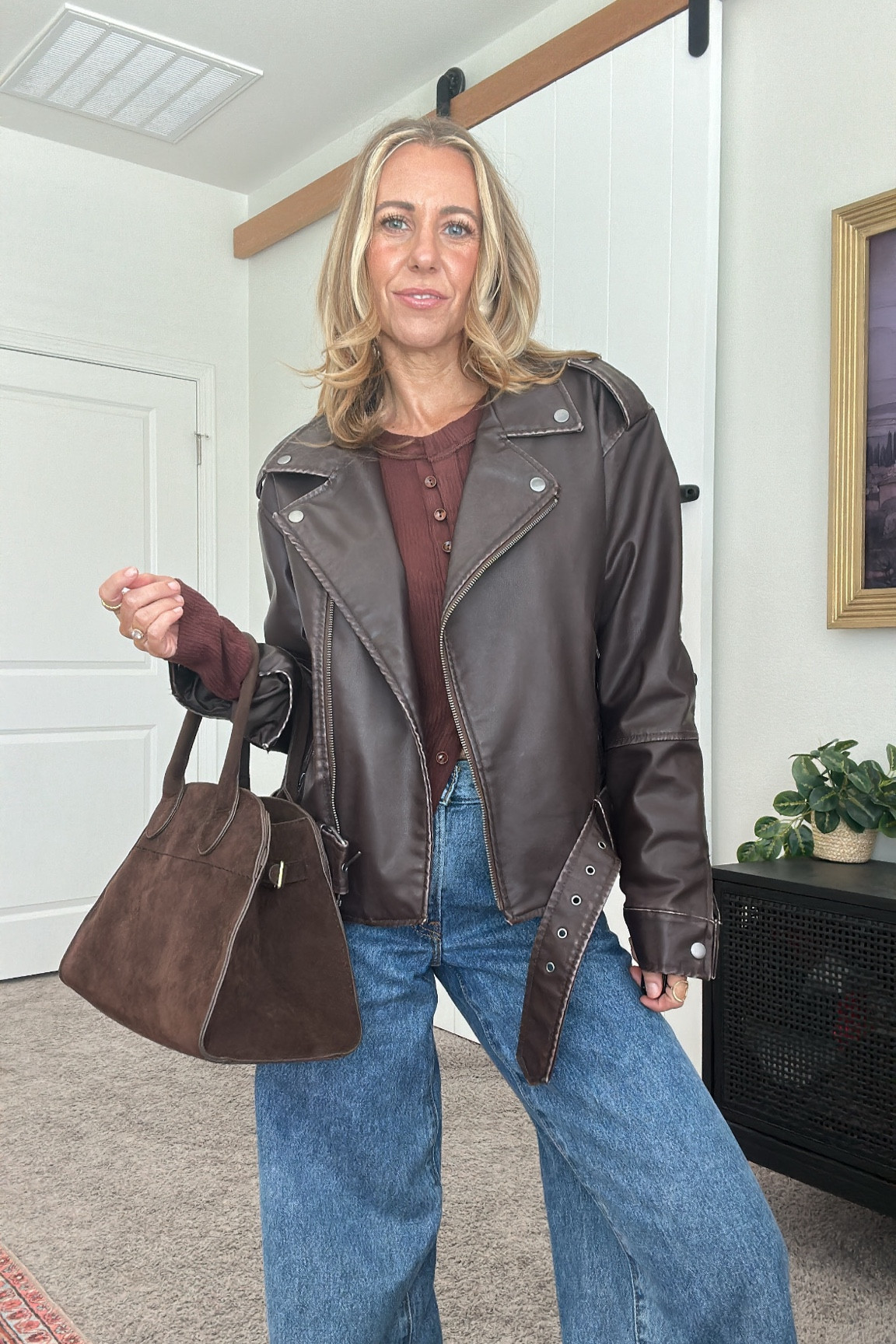 My favorite moto jacket is 25% off + only $31
Wearing size xs


#LTKFindsUnder50 #LTKSaleAlert #LTKStyleTip