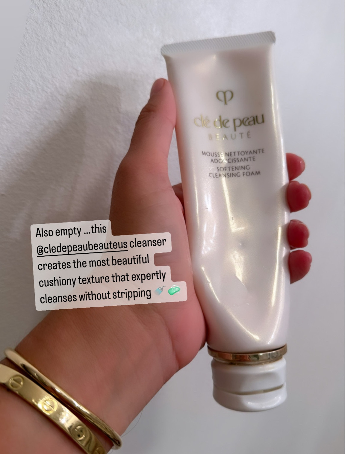 Cleanser, luxury skincare, Cle de Peau 

I’ve run through 2 of these cleansers…it creates the most gorgeous cushiony foam, removes  all dirt and makeup without stripping and leaves skin feeling balanced and absurdly soft 🤍🧼

#LTKHoliday #LTKCyberweek #LTKunder100
