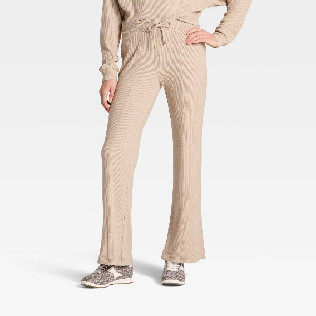 Women's Mid-Rise Ribbed Flare Pants - Universal Thread™ | Target