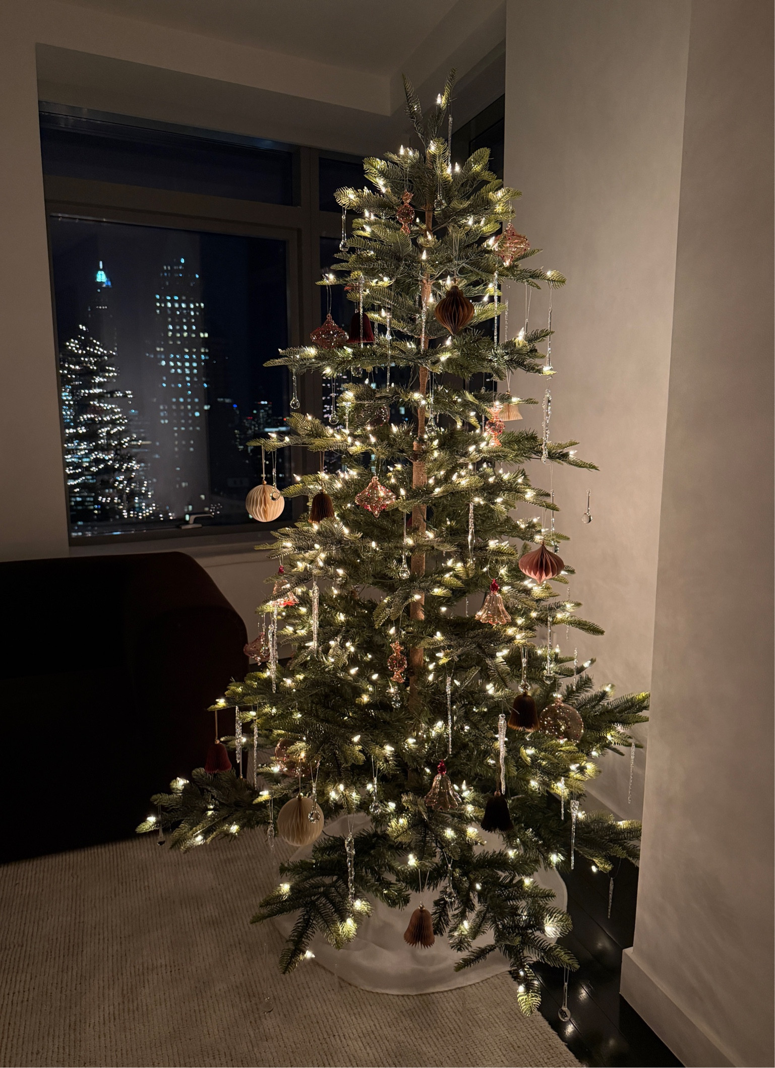 Christmas tree details 💗

#LTKHome #LTKHoliday