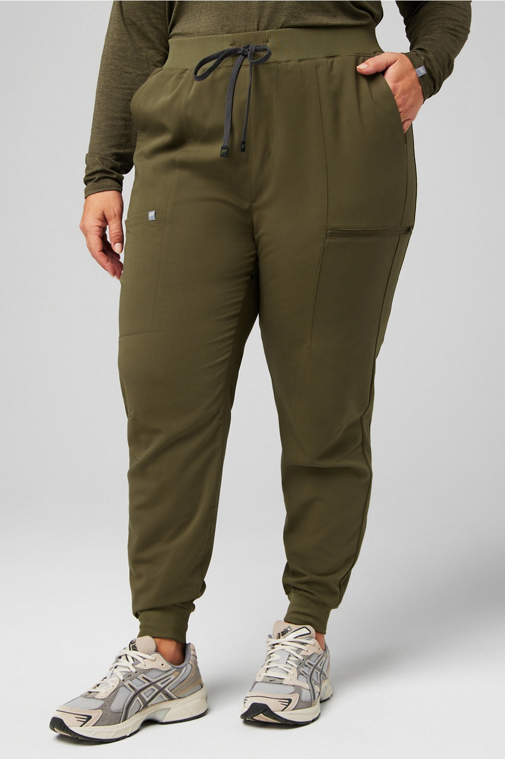 High-Rise On-Call Scrub Jogger | Fabletics
