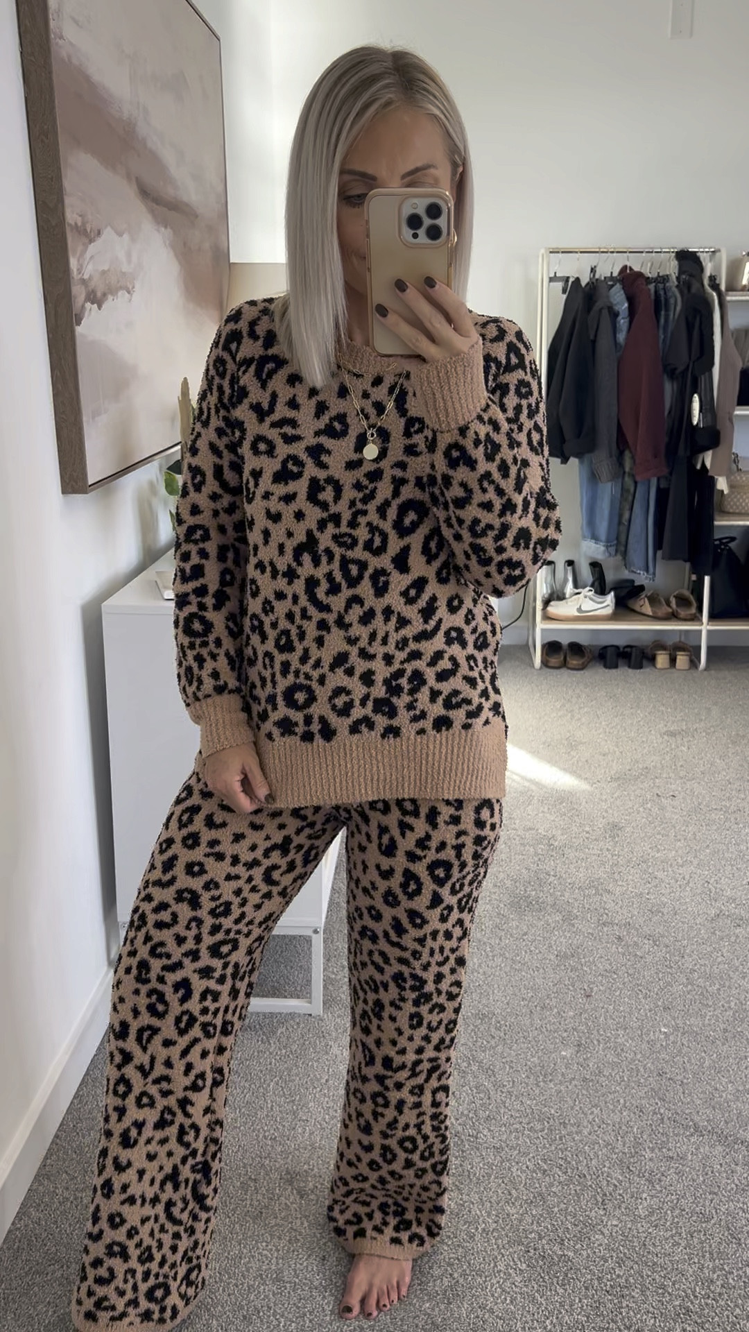 Walmart $29 Cozy Sets🥰
Nothing better than a cozy set for winter! These ones are so incredibly soft, have pockets and a drawstring waist! For under $30 they make the perfect gift for yourself or someone special!


Matching sets, barefoot dreams,
Womens pjs, womens pajamas, gifts for her, gifts for her under $50, Christmas pajamas, Walmart finds, Walmart fashion finds, Walmart pajamas 

#LTKSeasonal #LTKMidsize #LTKFindsUnder50